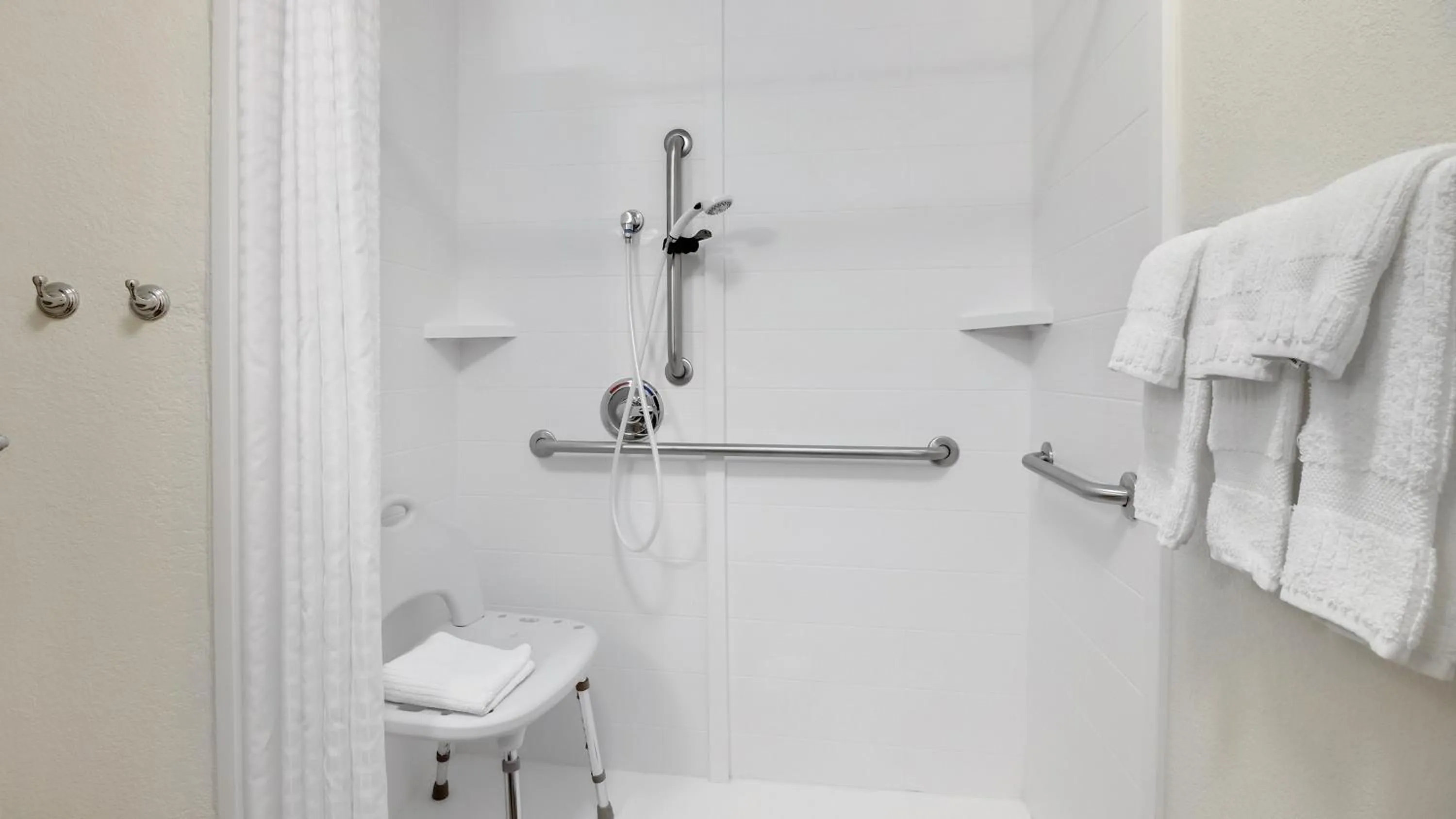 Photo of the whole room in Candlewood Suites Waco by IHG