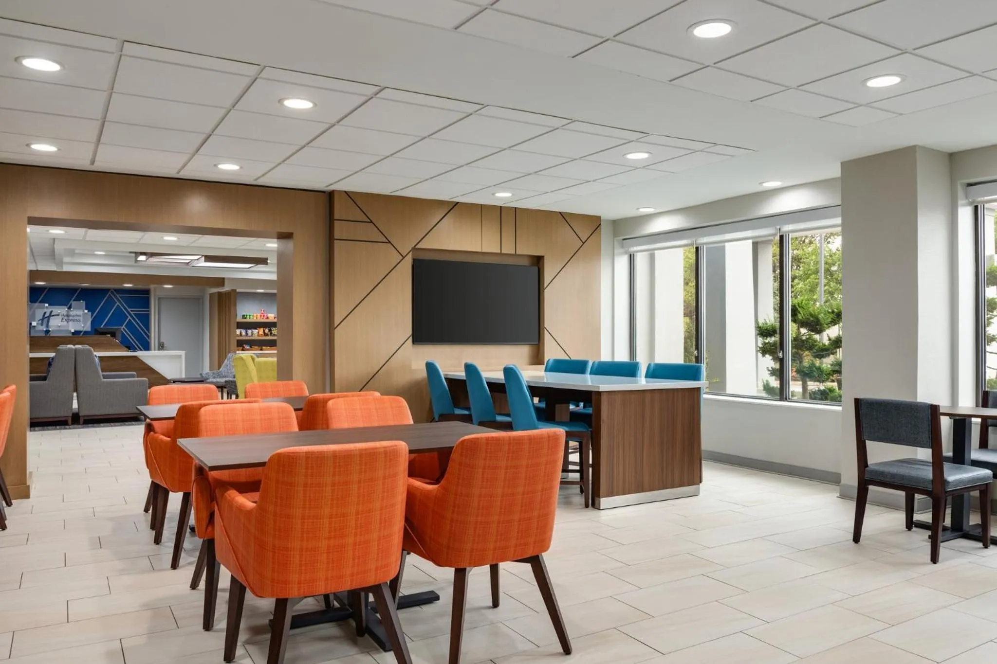 Breakfast in Holiday Inn Express - Atlanta-Kennesaw by IHG