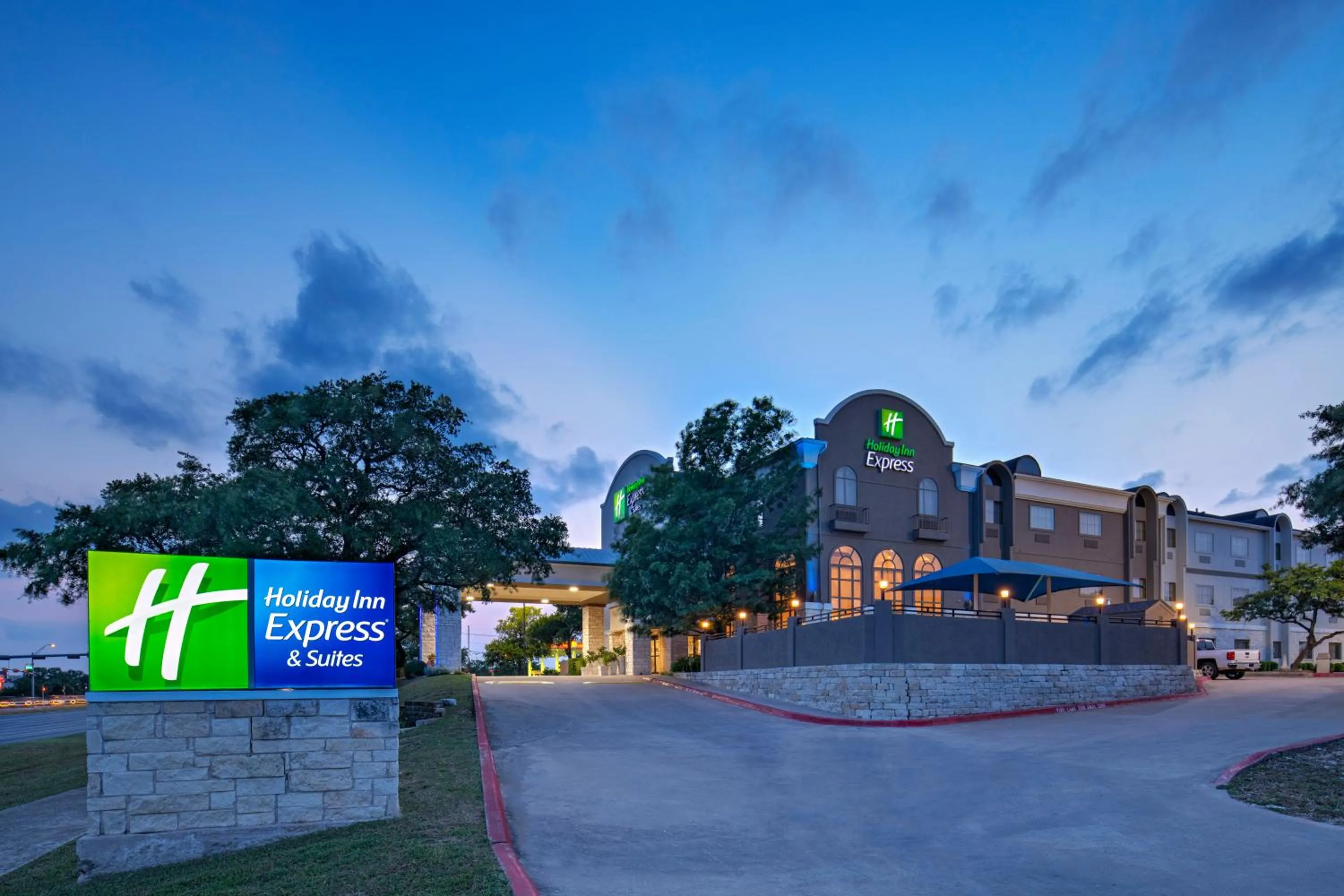Property building in Holiday Inn Express & Suites Cedar Park (Nw Austin) by IHG