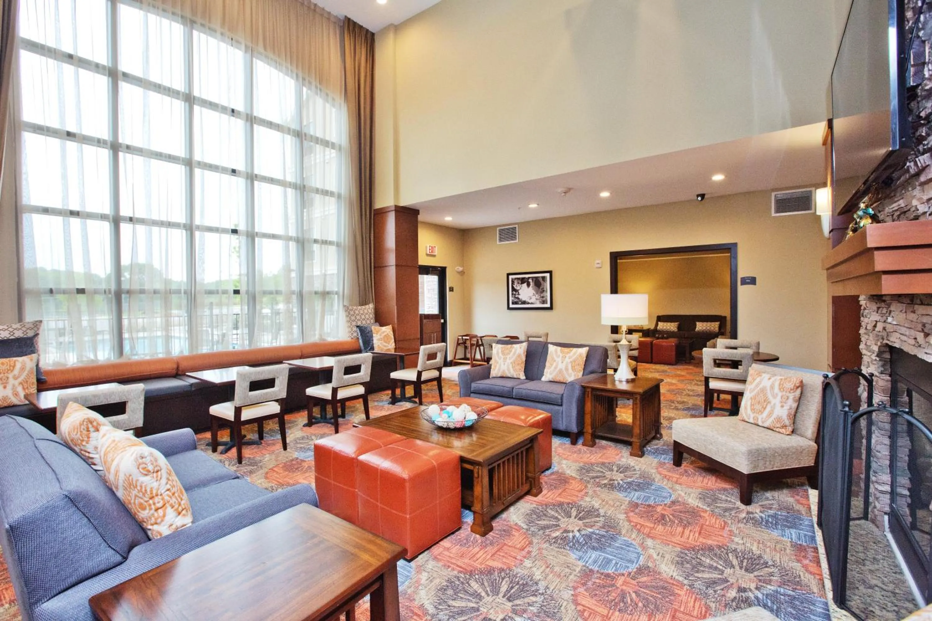 Property building in Staybridge Suites Austin South Interstate Hwy 35 by IHG