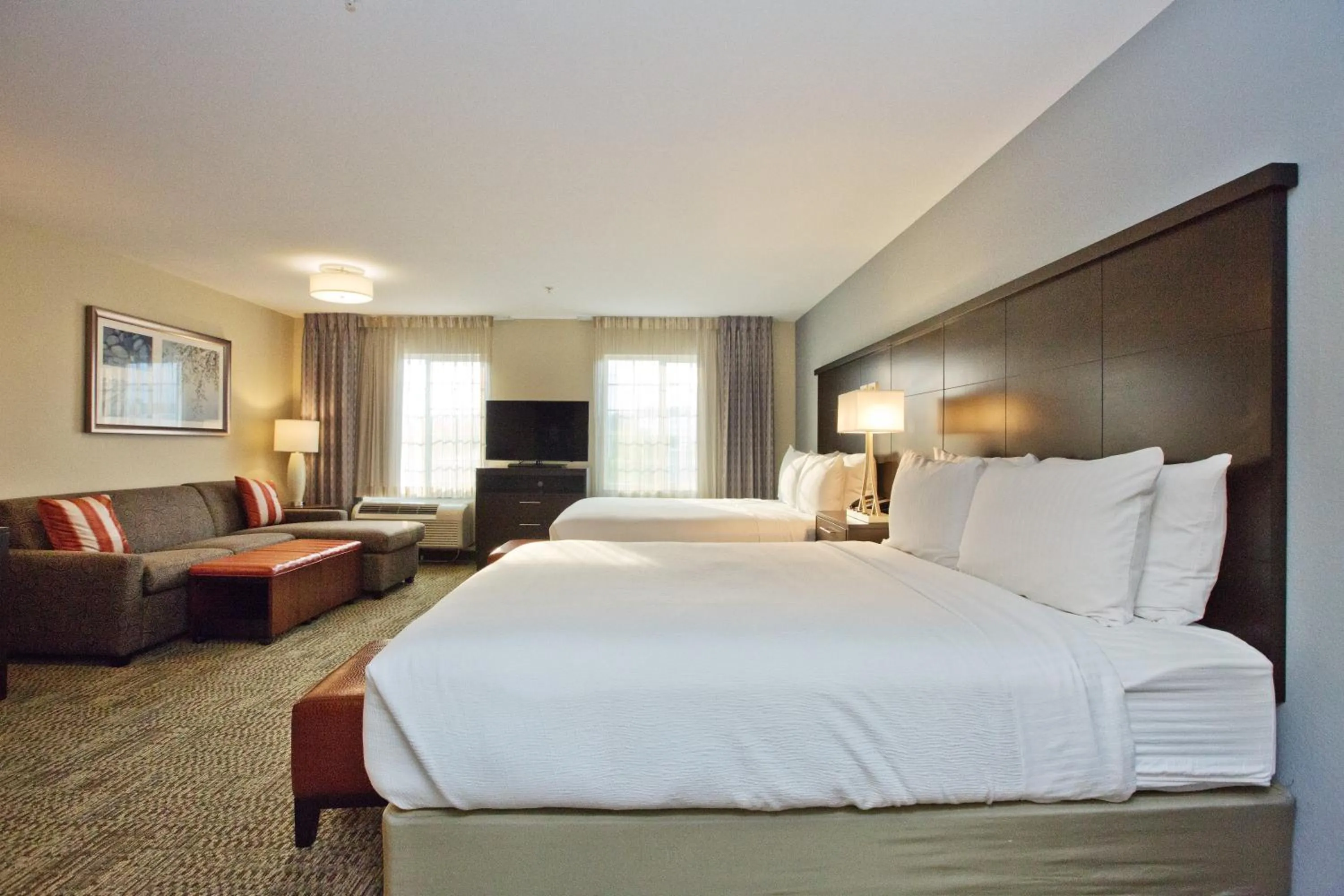 Photo of the whole room, Bed in Staybridge Suites Austin South Interstate Hwy 35 by IHG