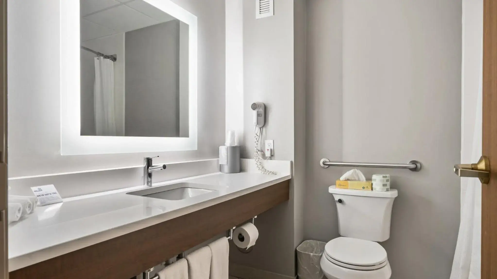 Queen Suite with Two Queen Beds in Holiday Inn Express & Suites Bad Axe by IHG Queen Suite with Two Queen Beds in Holiday Inn Express & Suites Bad Axe by IHG