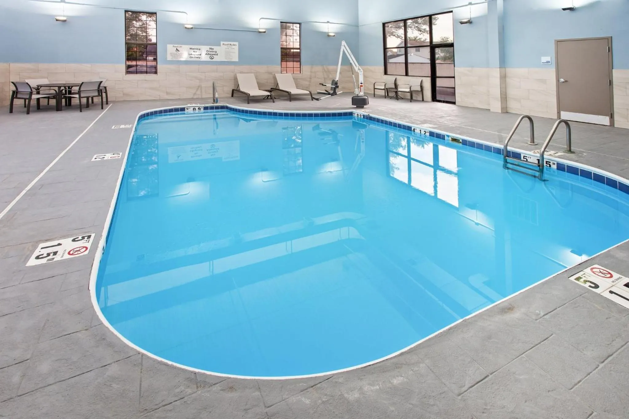 Swimming pool in Holiday Inn Express Cleveland Airport - Brook Park by IHG