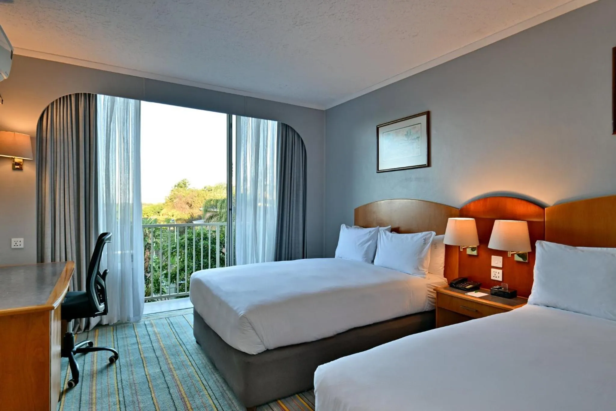 Photo of the whole room, Bed in Holiday Inn - Bulawayo by IHG