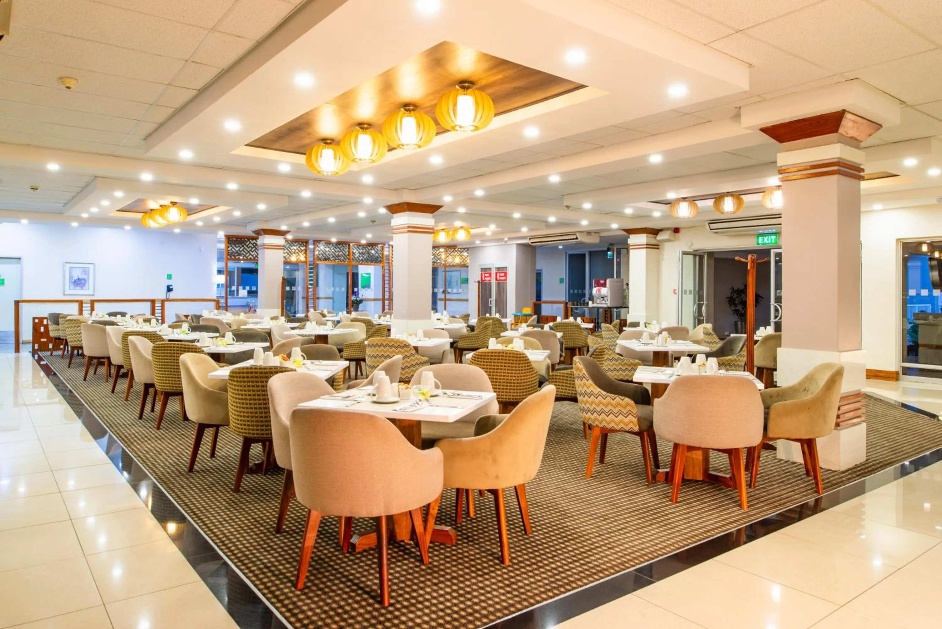 Restaurant/places to eat in Holiday Inn - Bulawayo by IHG