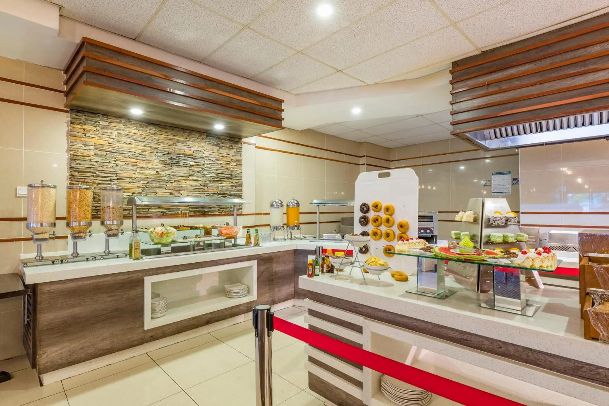 Breakfast in Holiday Inn - Bulawayo by IHG