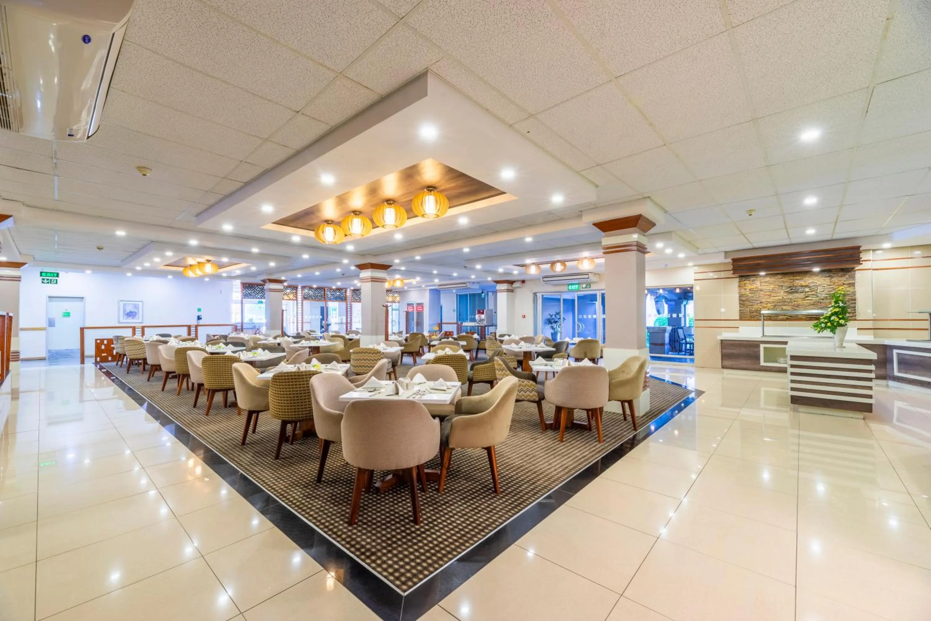 Restaurant/places to eat in Holiday Inn - Bulawayo by IHG