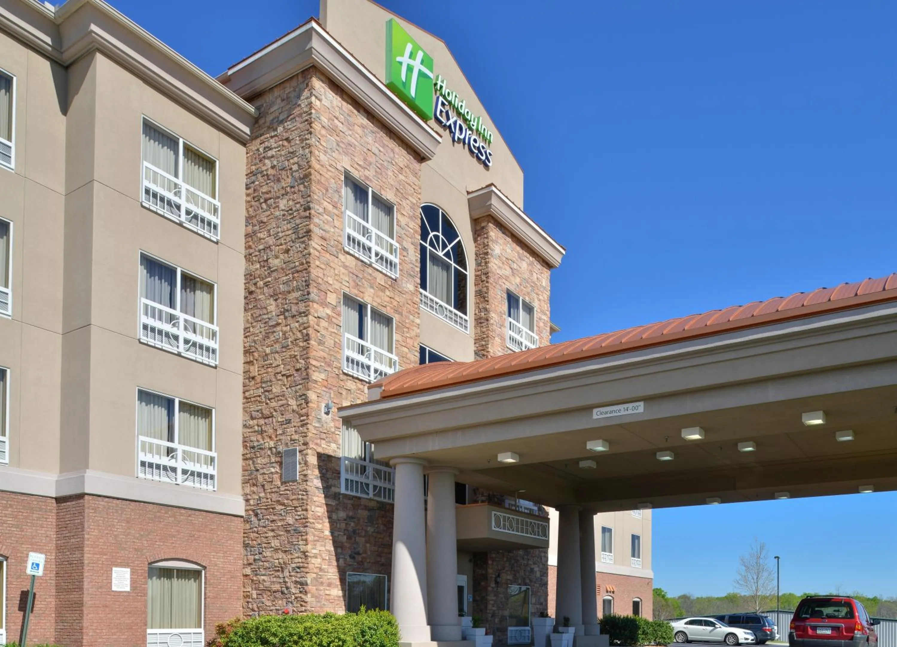 Property building in Holiday Inn Express Columbia by IHG