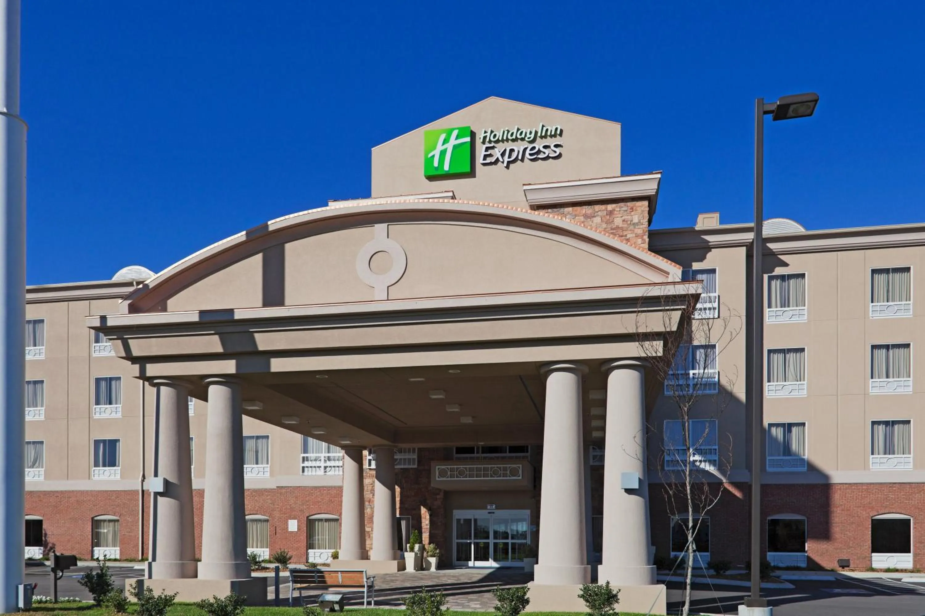 Property building in Holiday Inn Express Columbia by IHG