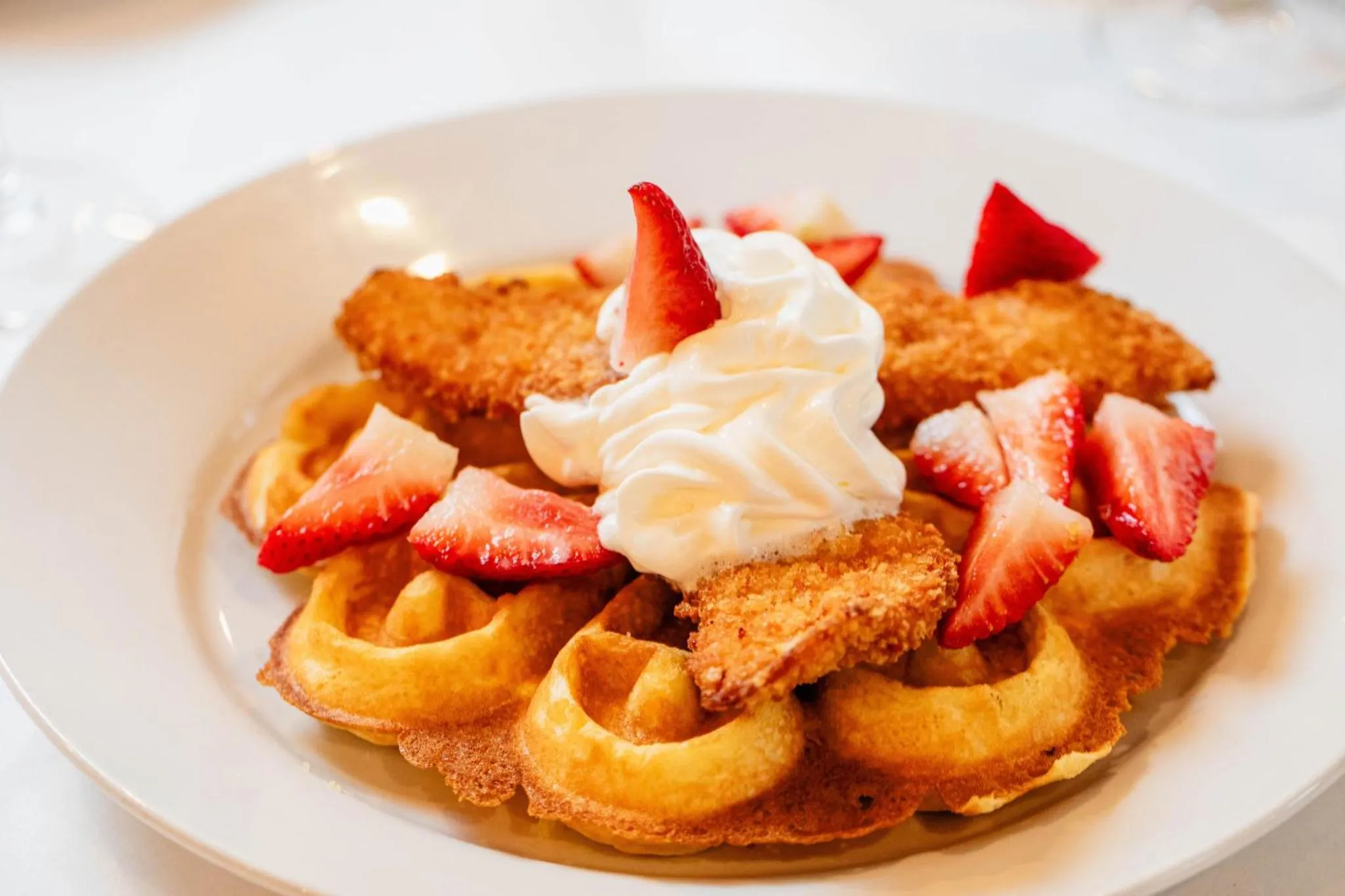 Restaurant/places to eat in Holiday Inn Cleveland-Mayfield by IHG