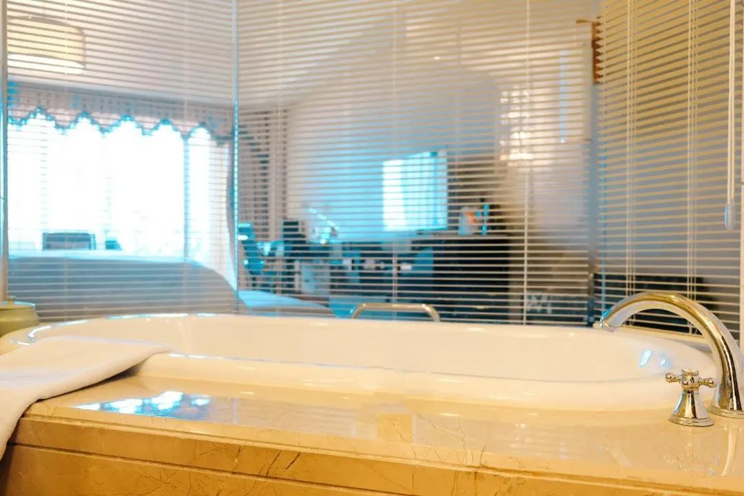 InterContinental Sancha Lake by IHG