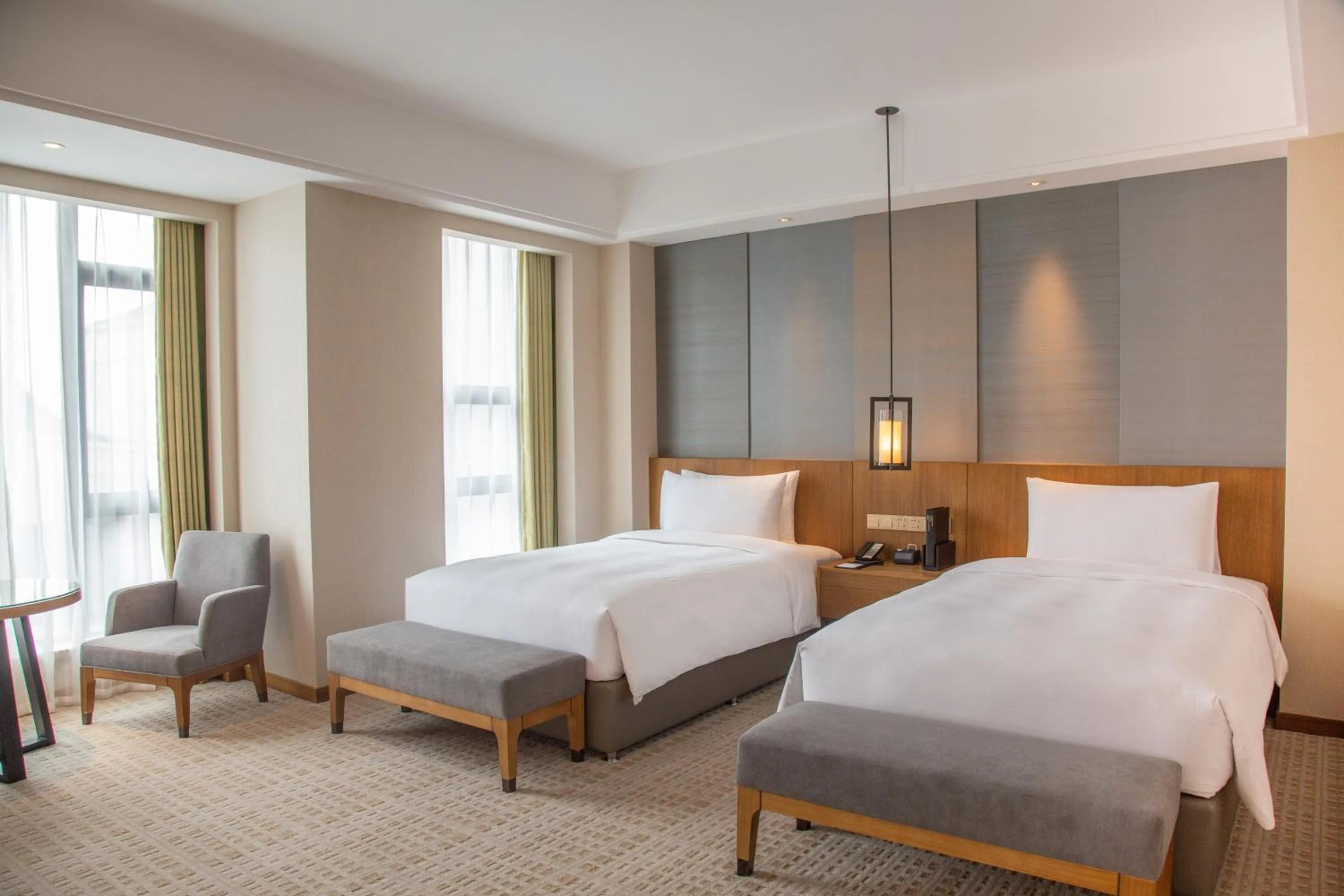 Photo of the whole room, Bed in InterContinental Sancha Lake by IHG