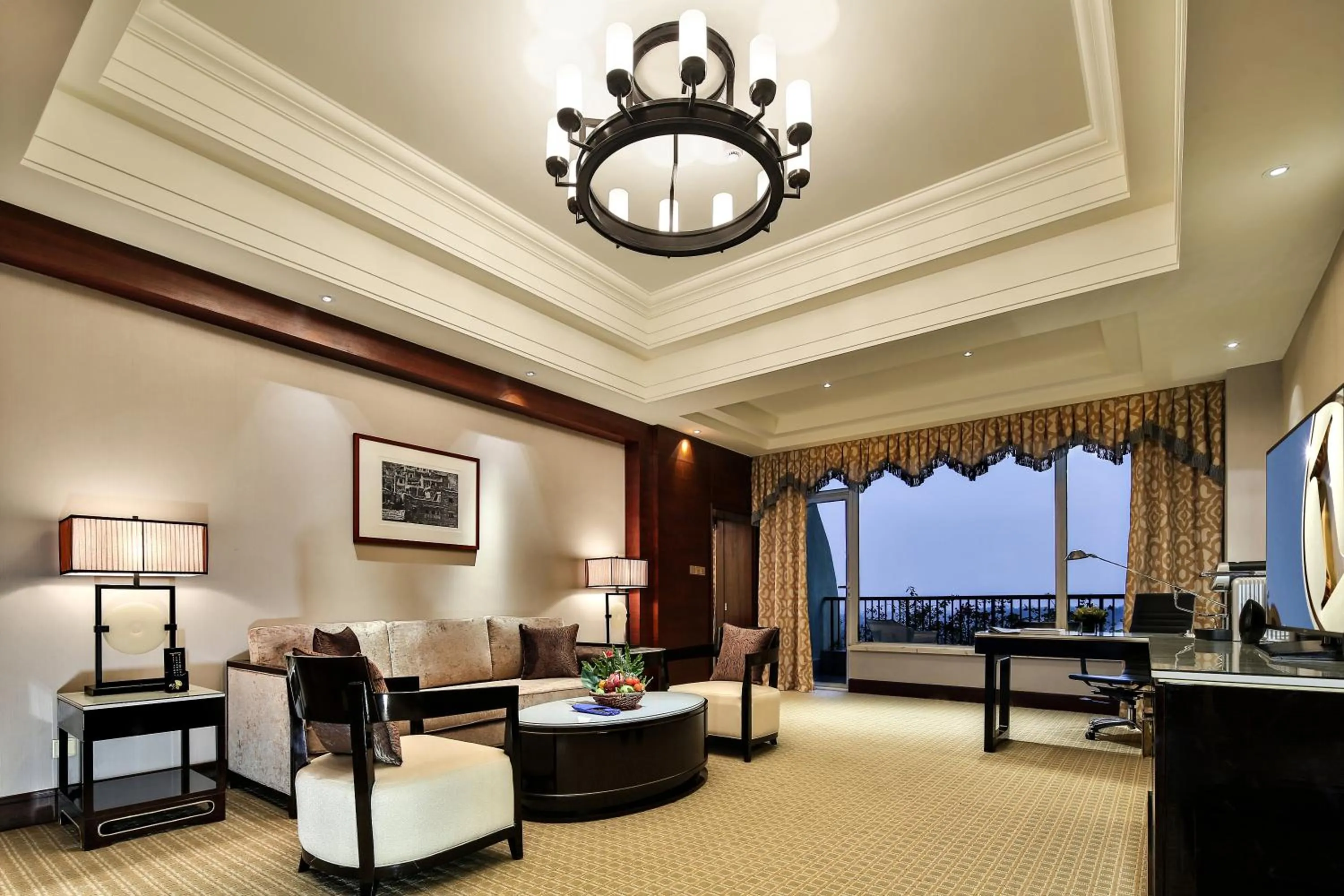 Photo of the whole room in InterContinental Sancha Lake by IHG