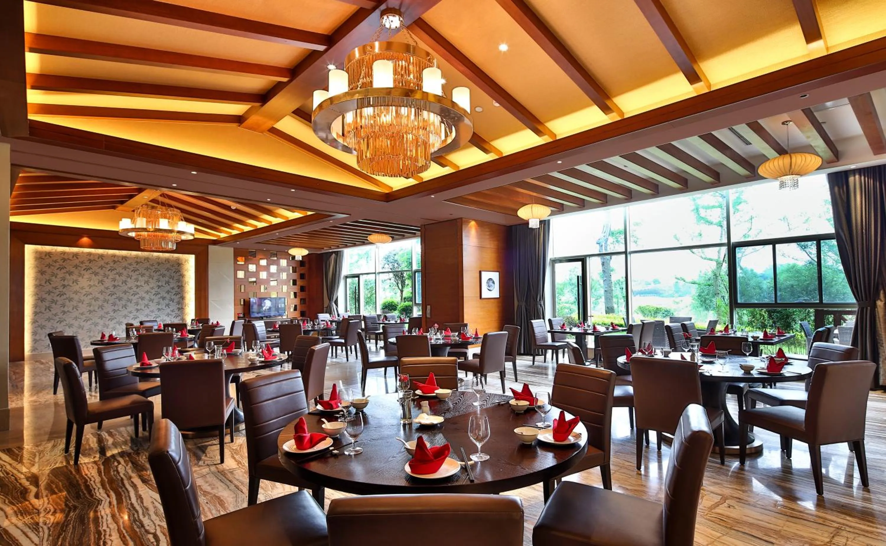 Restaurant/places to eat in InterContinental Sancha Lake by IHG