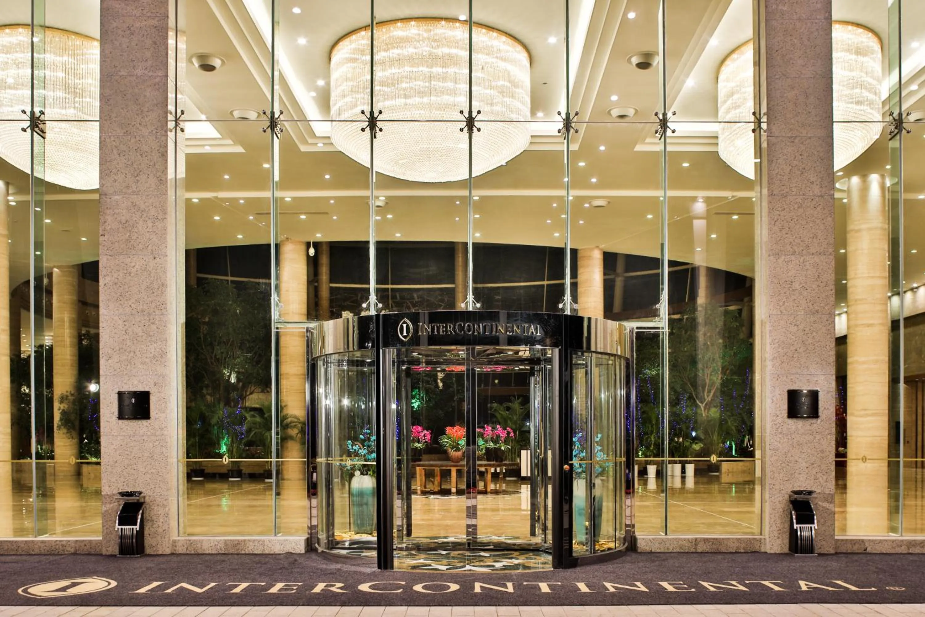 Property building in InterContinental Sancha Lake by IHG