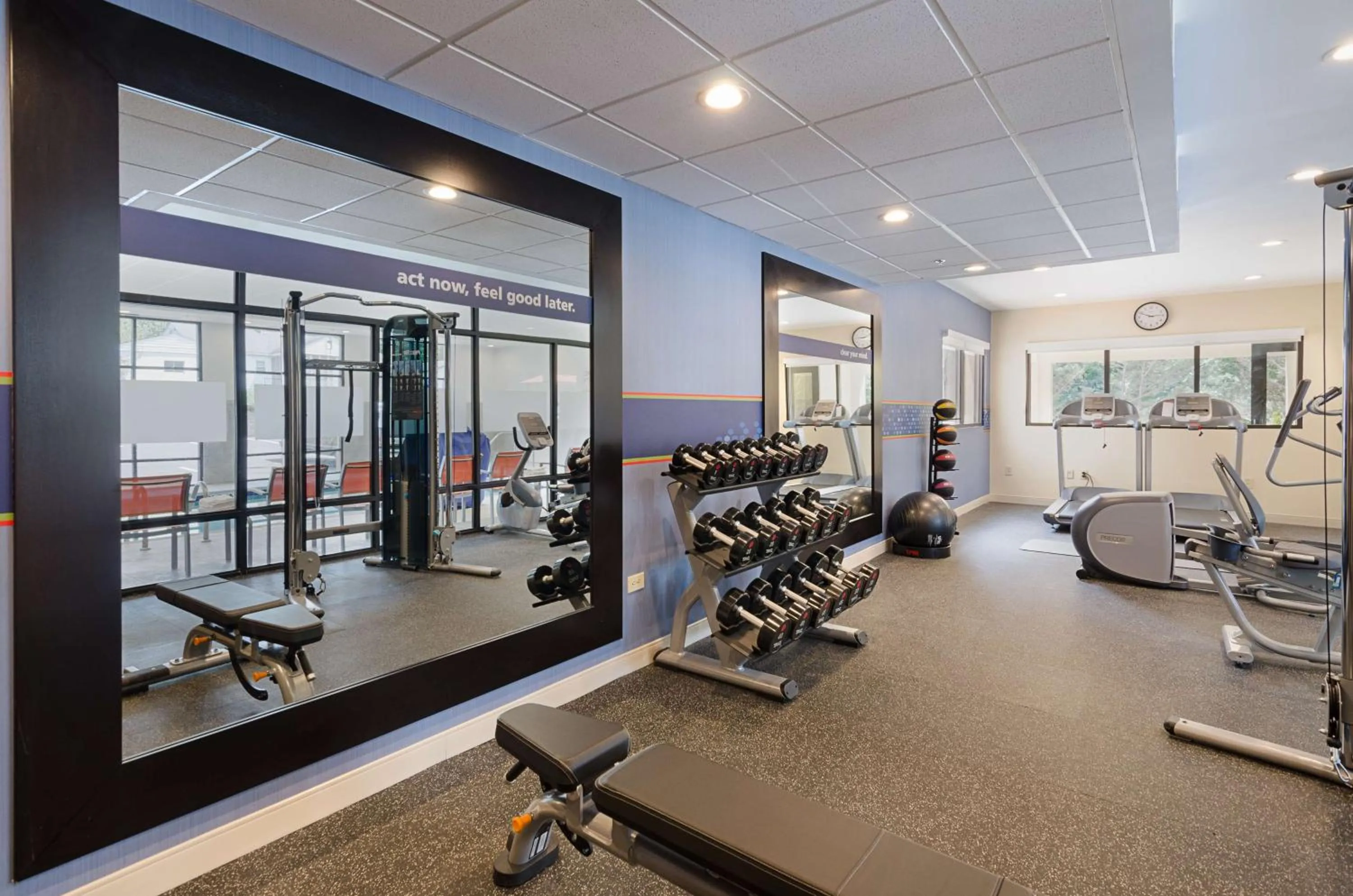 Fitness centre/facilities in Hampton Inn Covington VA