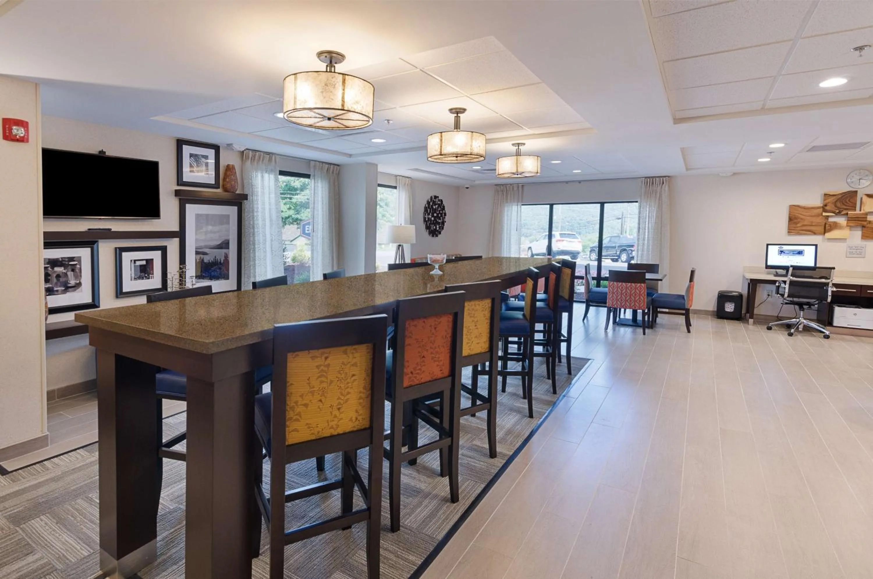 Lobby or reception in Hampton Inn Covington VA