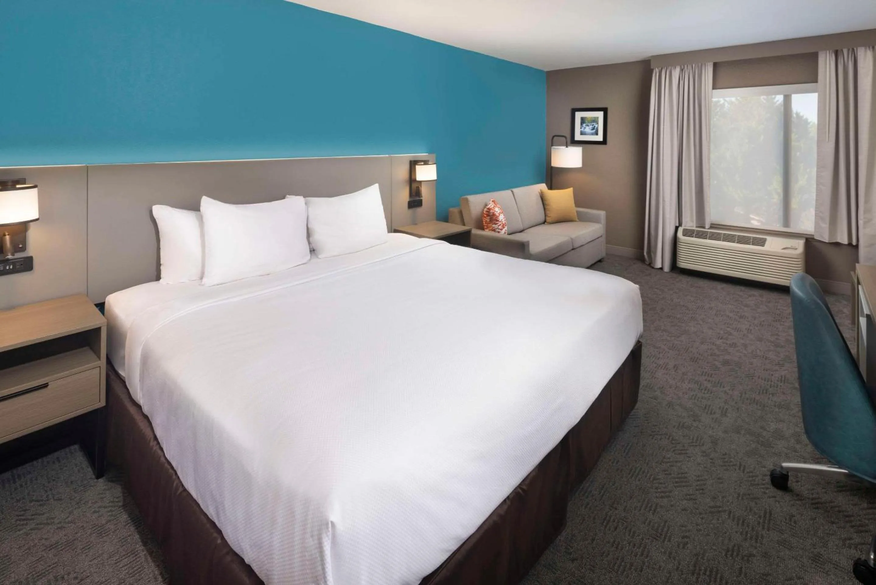 Bedroom, Bed in Comfort Inn & Suites Dahlonega University Area