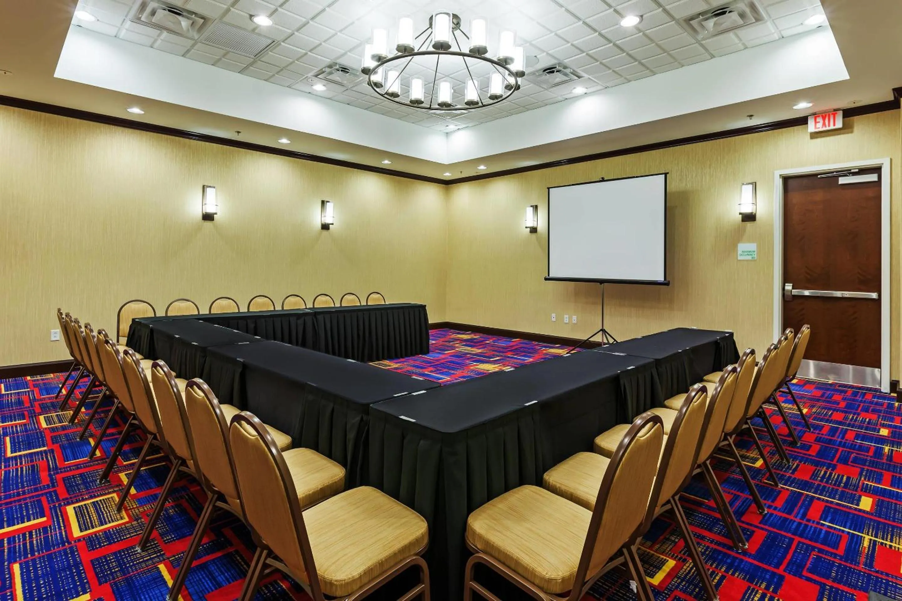Meeting/conference room in Clarion Hotel The Colony - Plano West