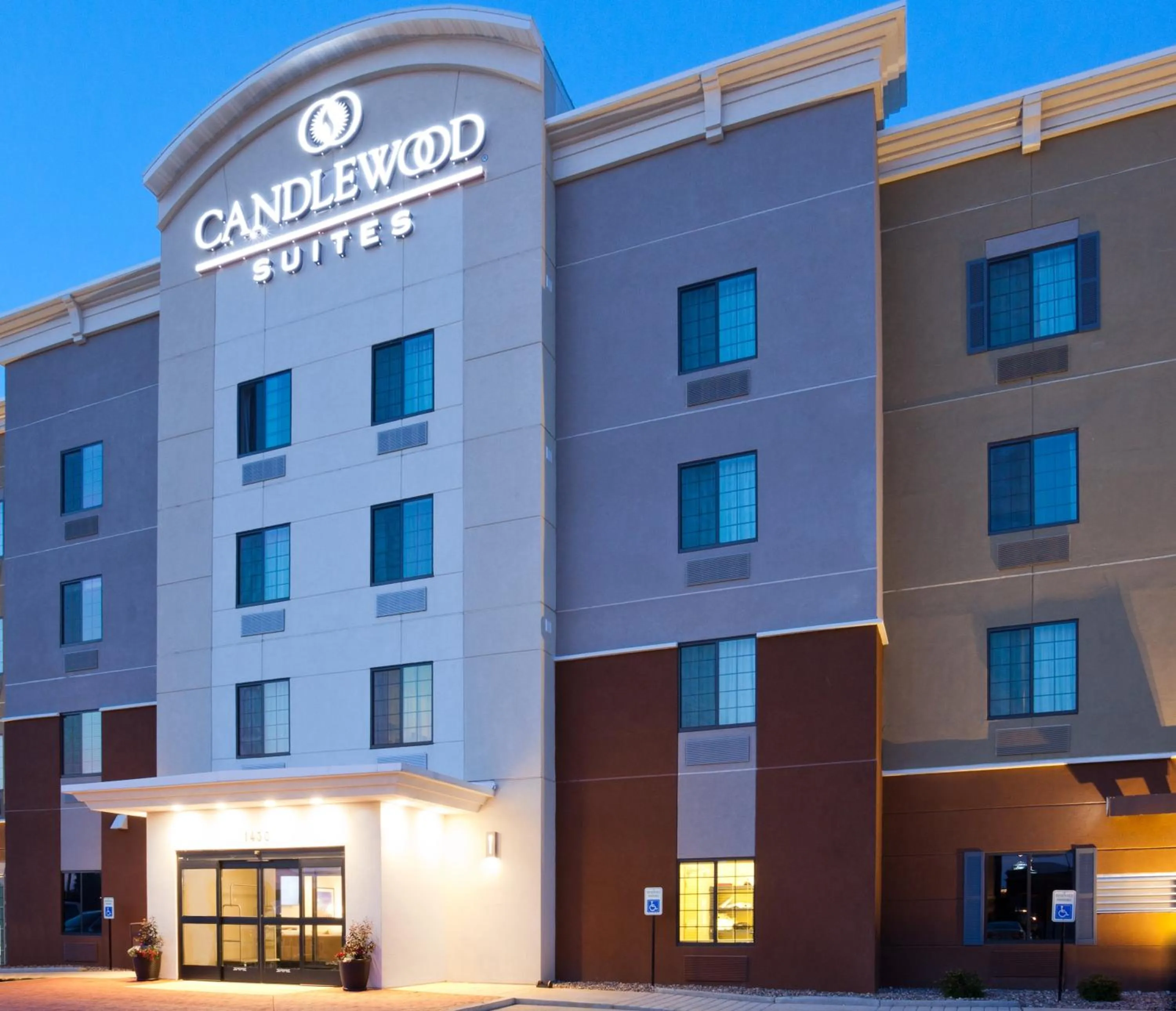 Property building in Candlewood Suites Dickinson by IHG
