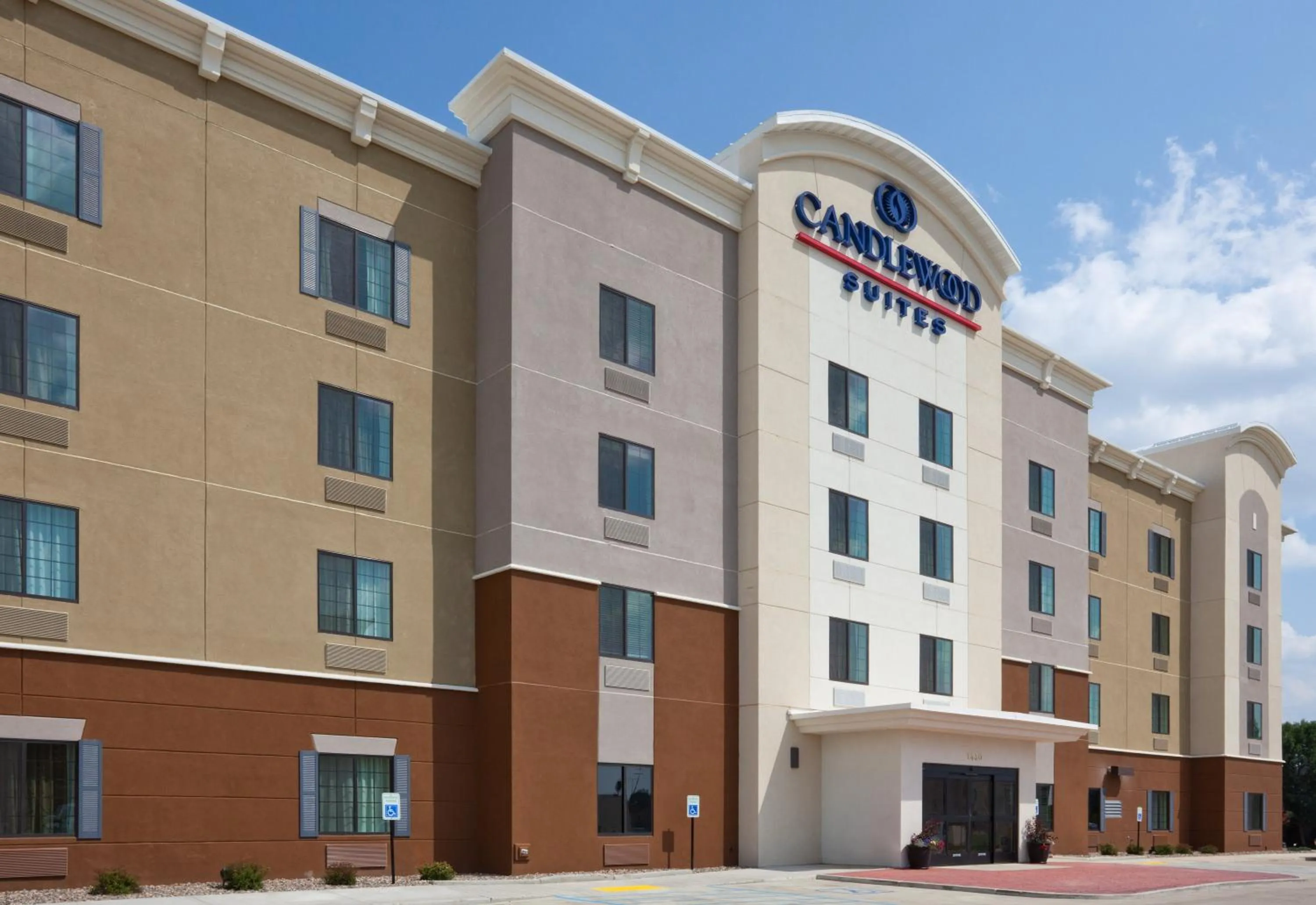 Property building in Candlewood Suites Dickinson by IHG