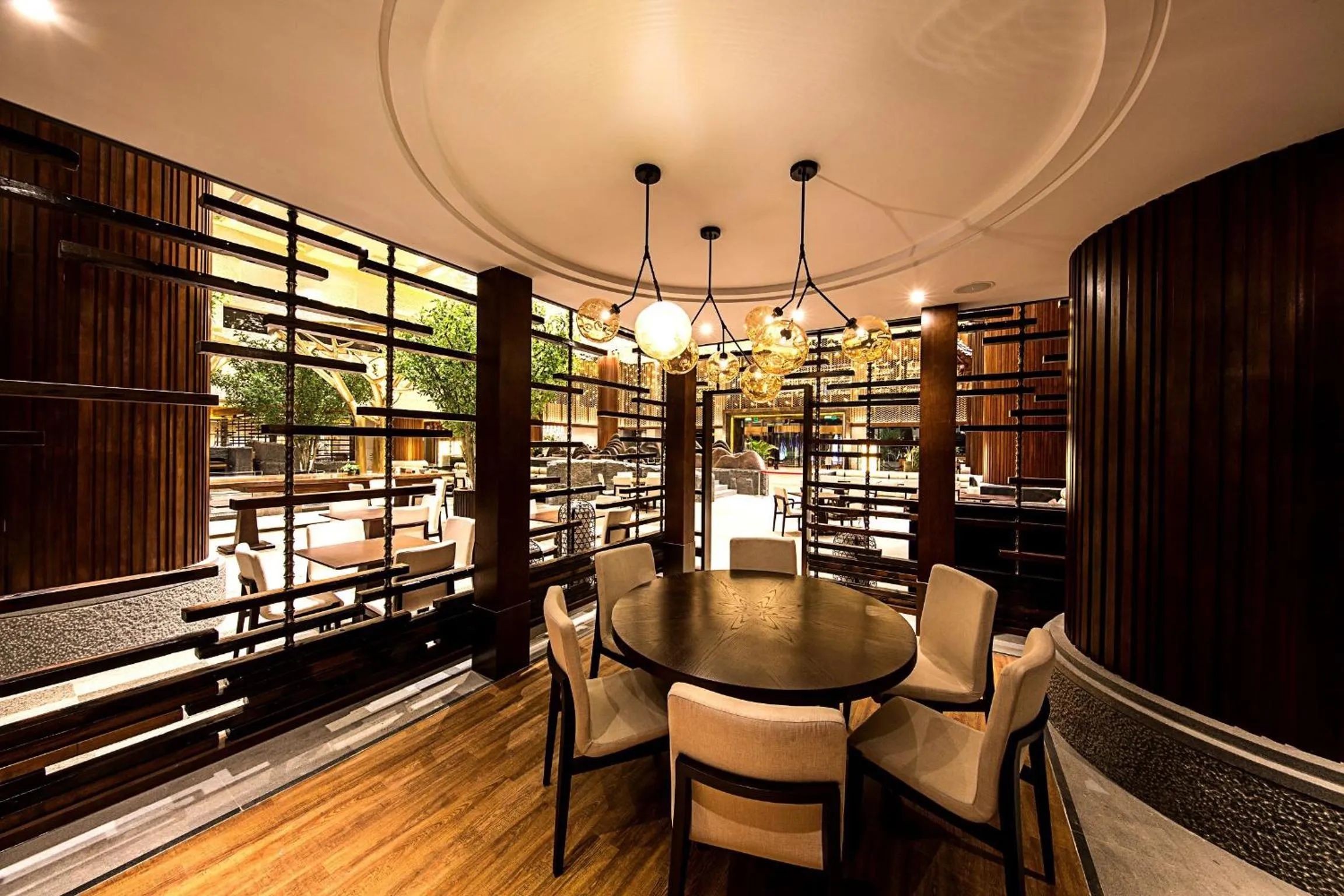 Lounge or bar in Howard Johnson Neodalle Resort Zhangjiajie