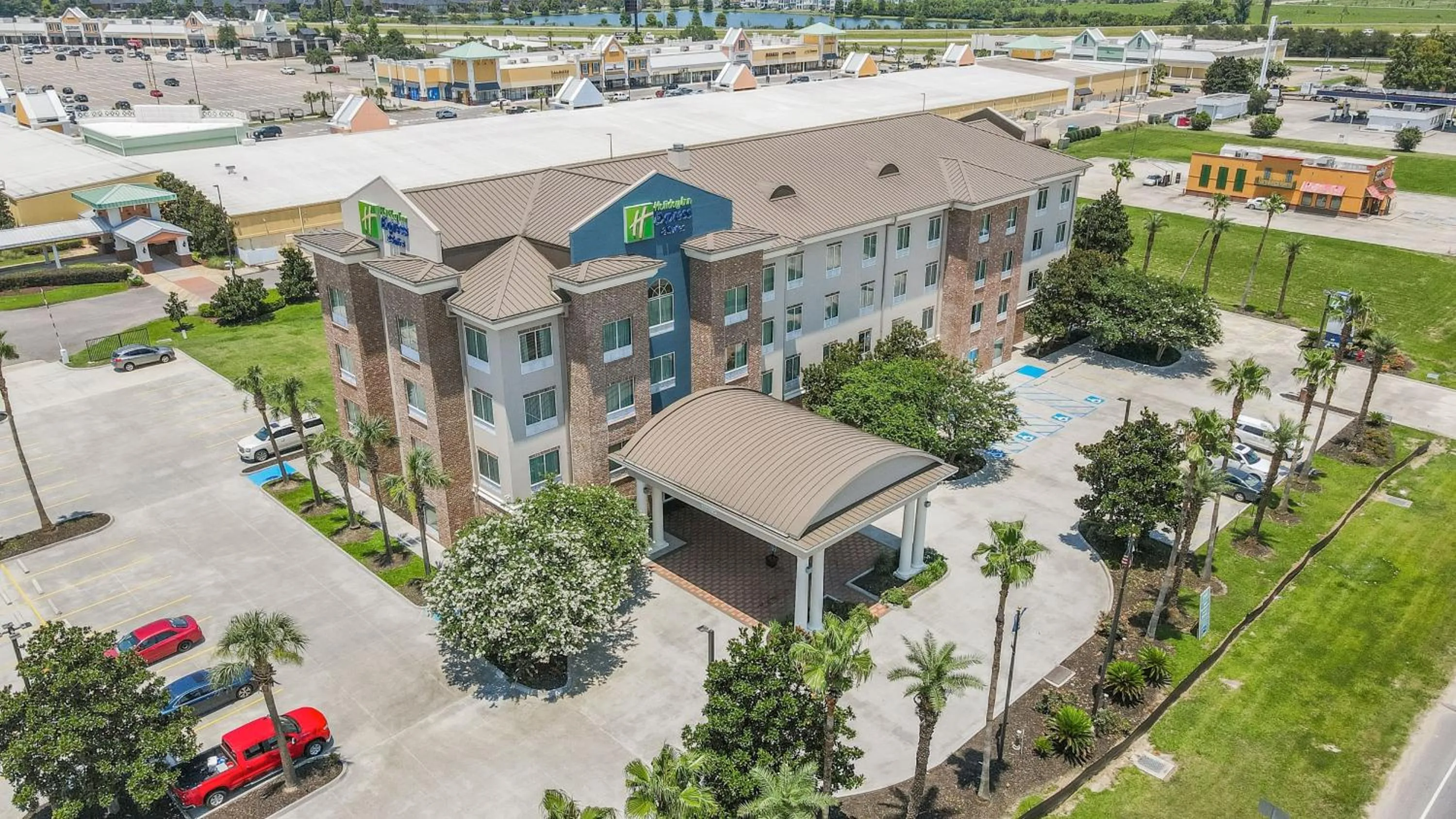 Property building in Holiday Inn Express & Suites Gonzales by IHG