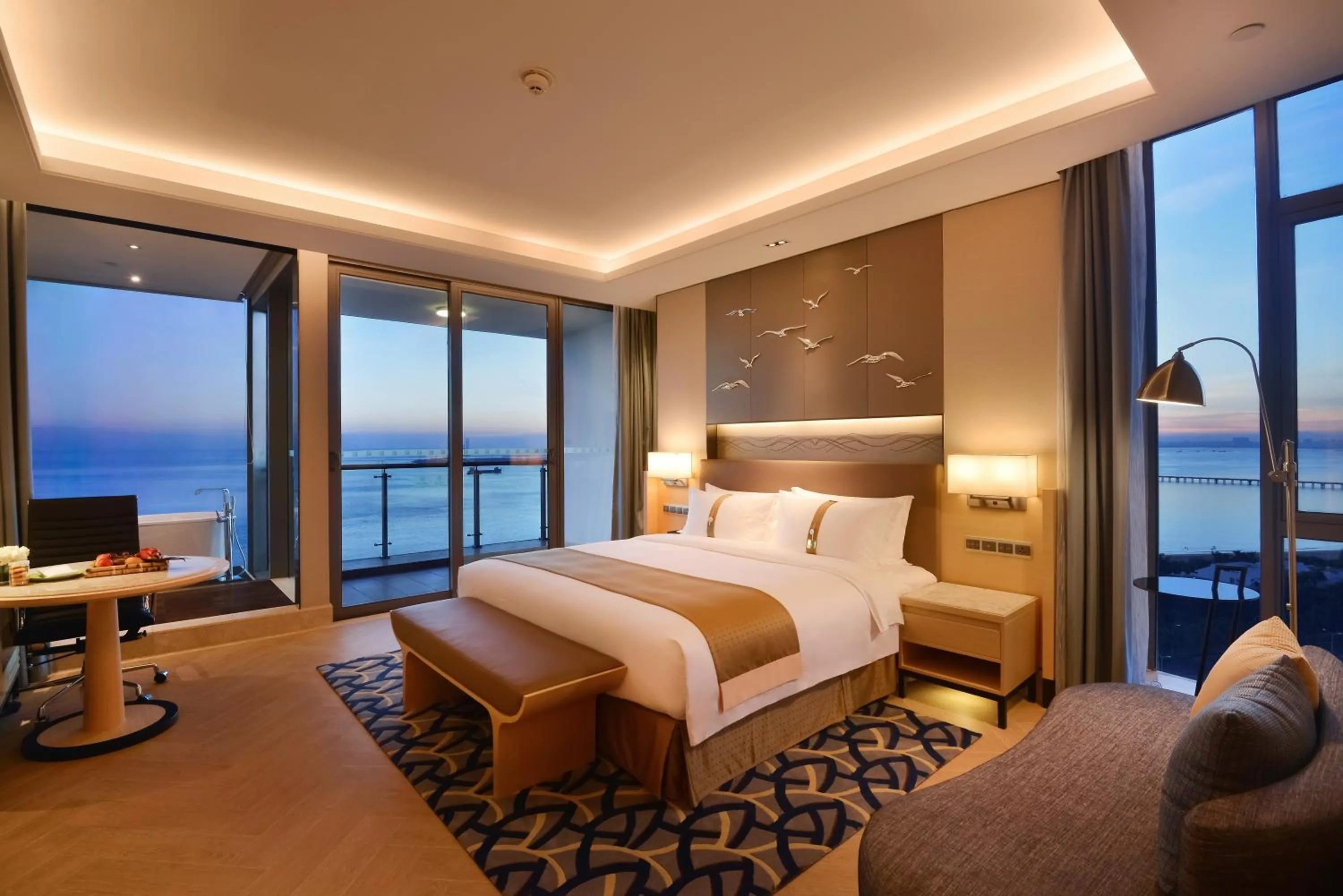 Photo of the whole room in Holiday Inn Haikou West Coast by IHG