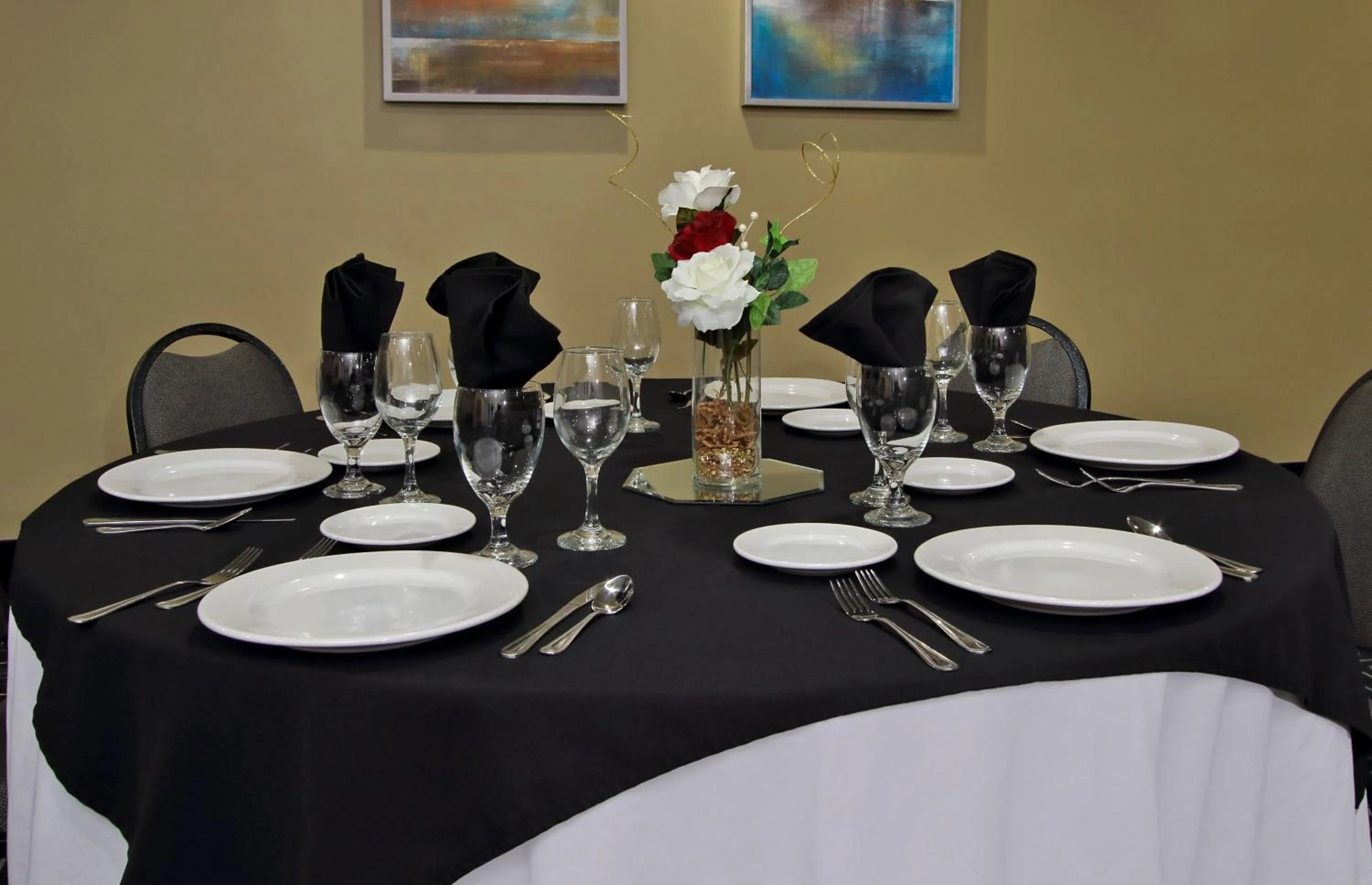 Banquet/Function facilities in Holiday Inn Hammond by IHG
