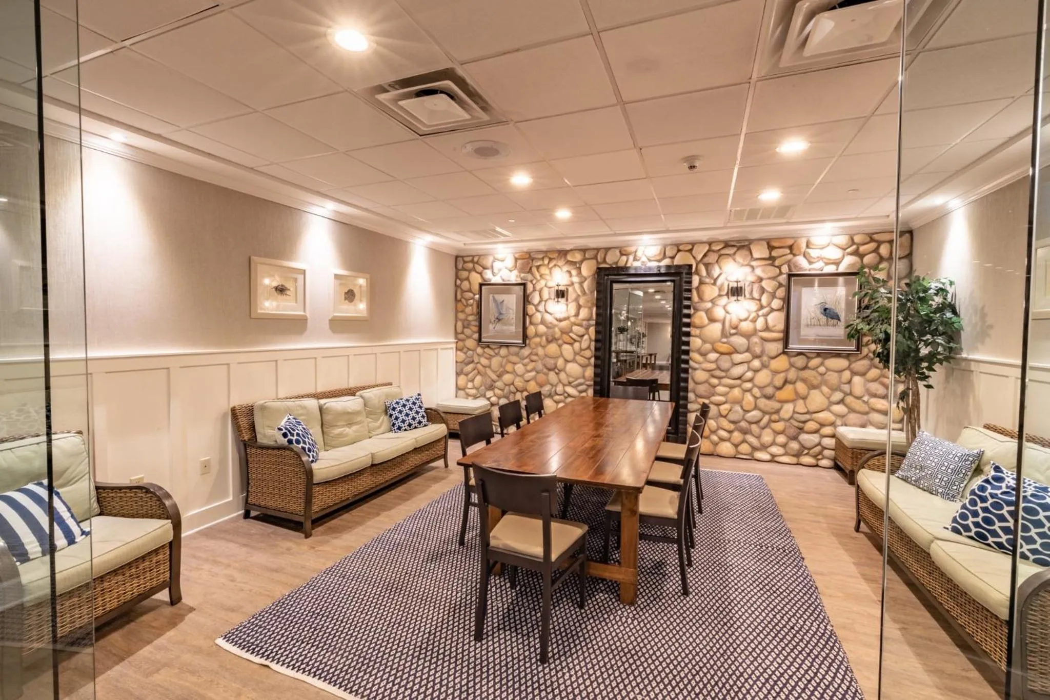 Meeting/conference room in Holiday Inn Manahawkin/Long Beach Island by IHG
