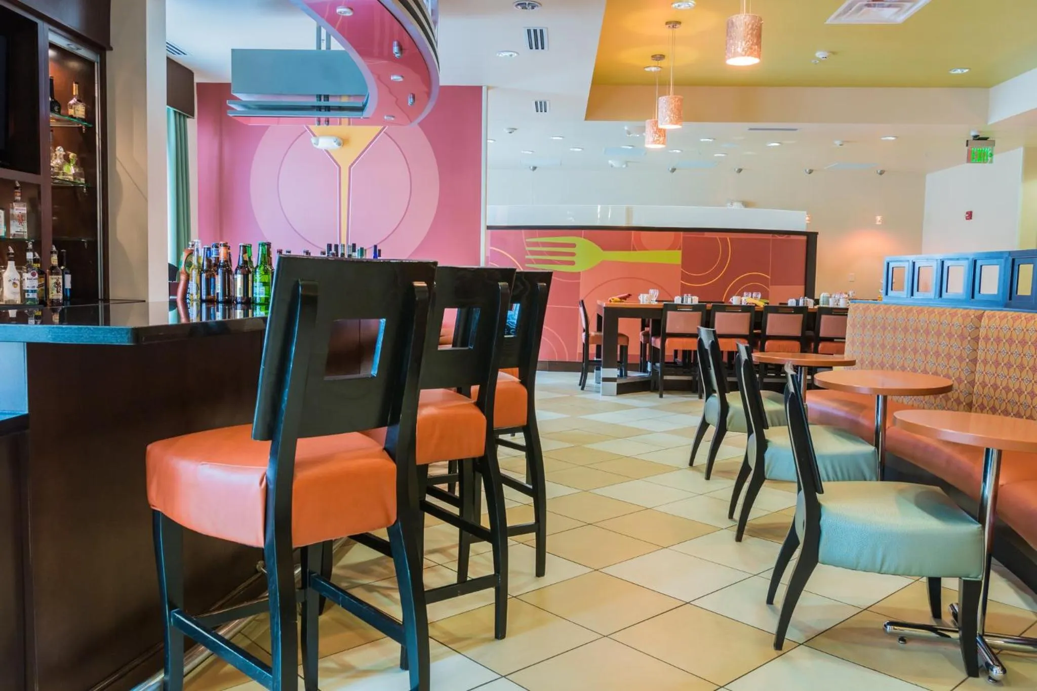 Restaurant/places to eat in Holiday Inn Jackson NW - Airport Road by IHG