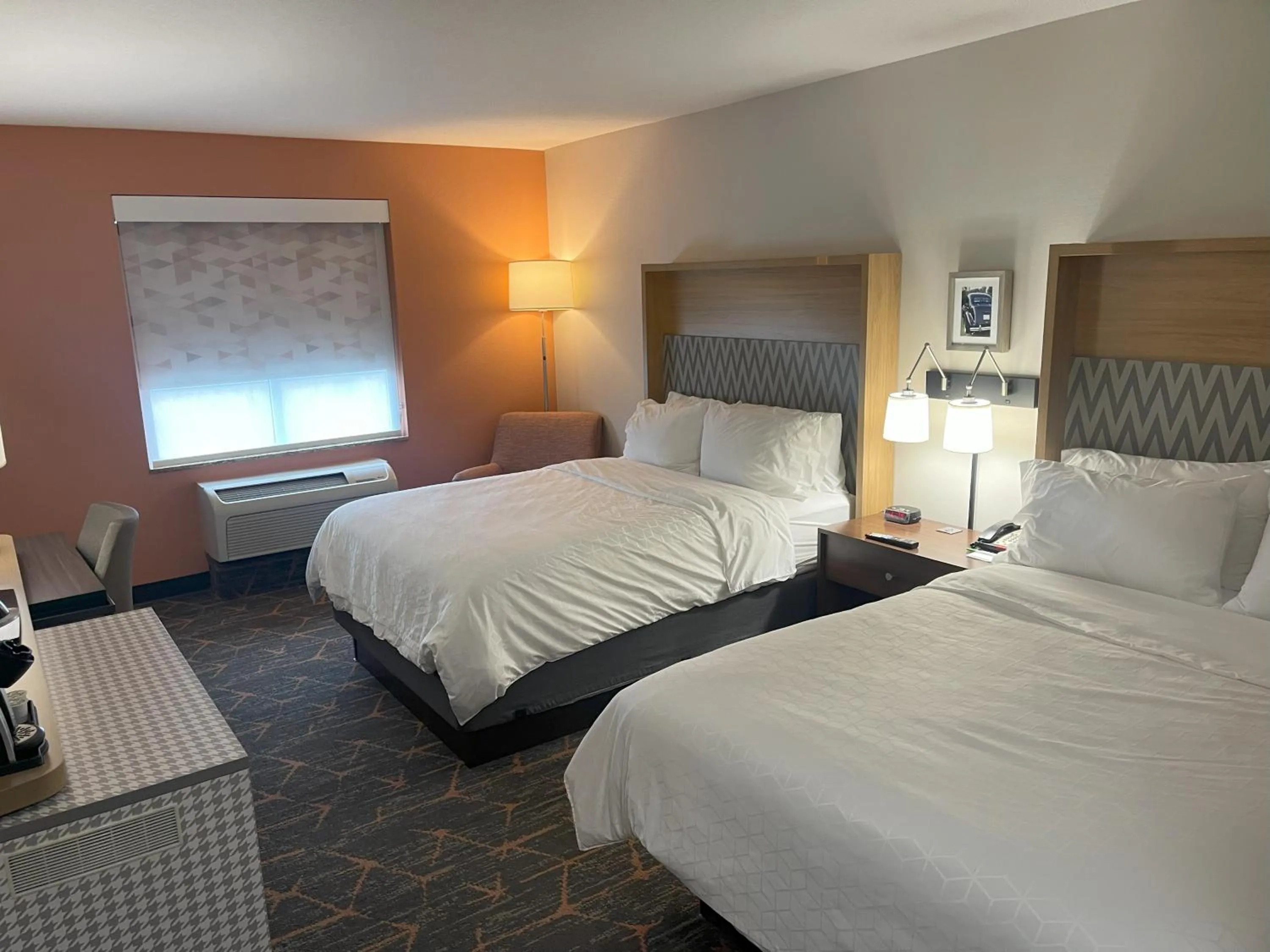 Bedroom in Holiday Inn Jackson NW - Airport Road by IHG