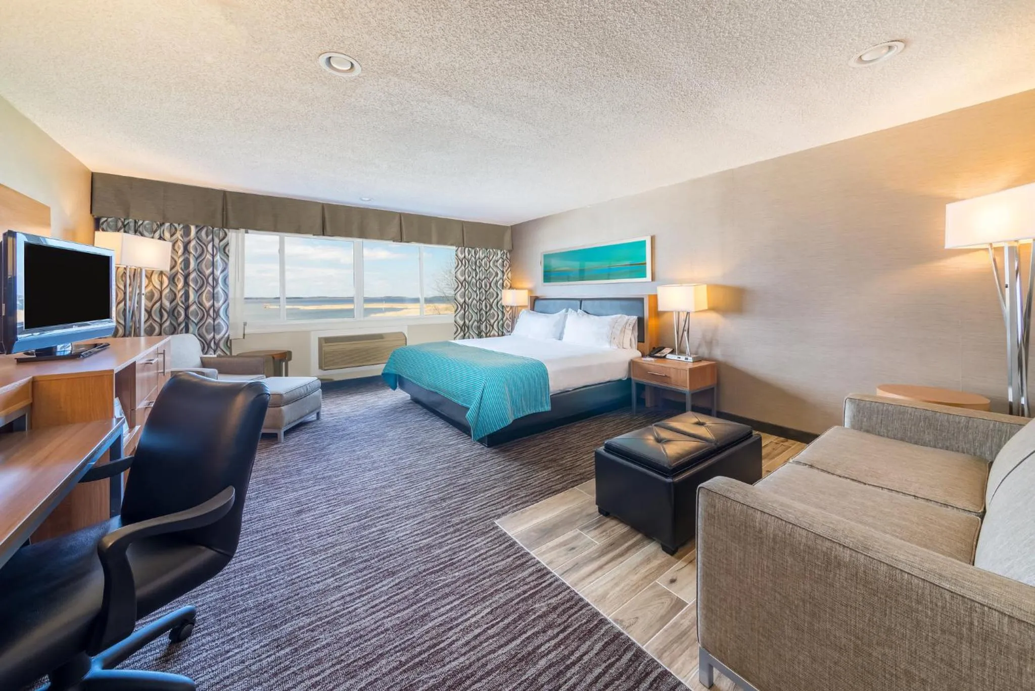 Photo of the whole room, Bed in Holiday Inn Express Annapolis East-Kent Island by IHG