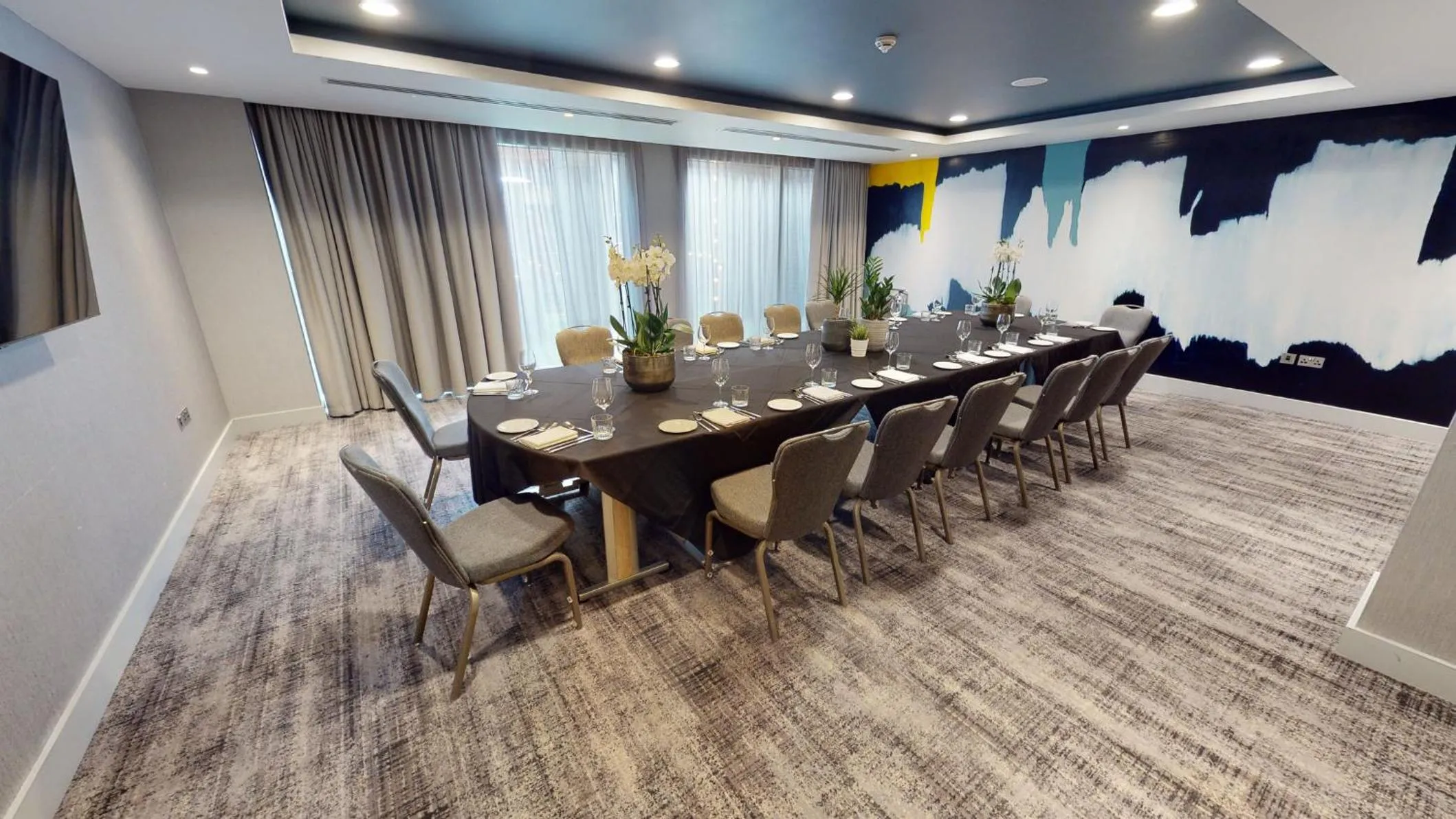 Meeting/conference room in Holiday Inn Manchester - City Centre by IHG