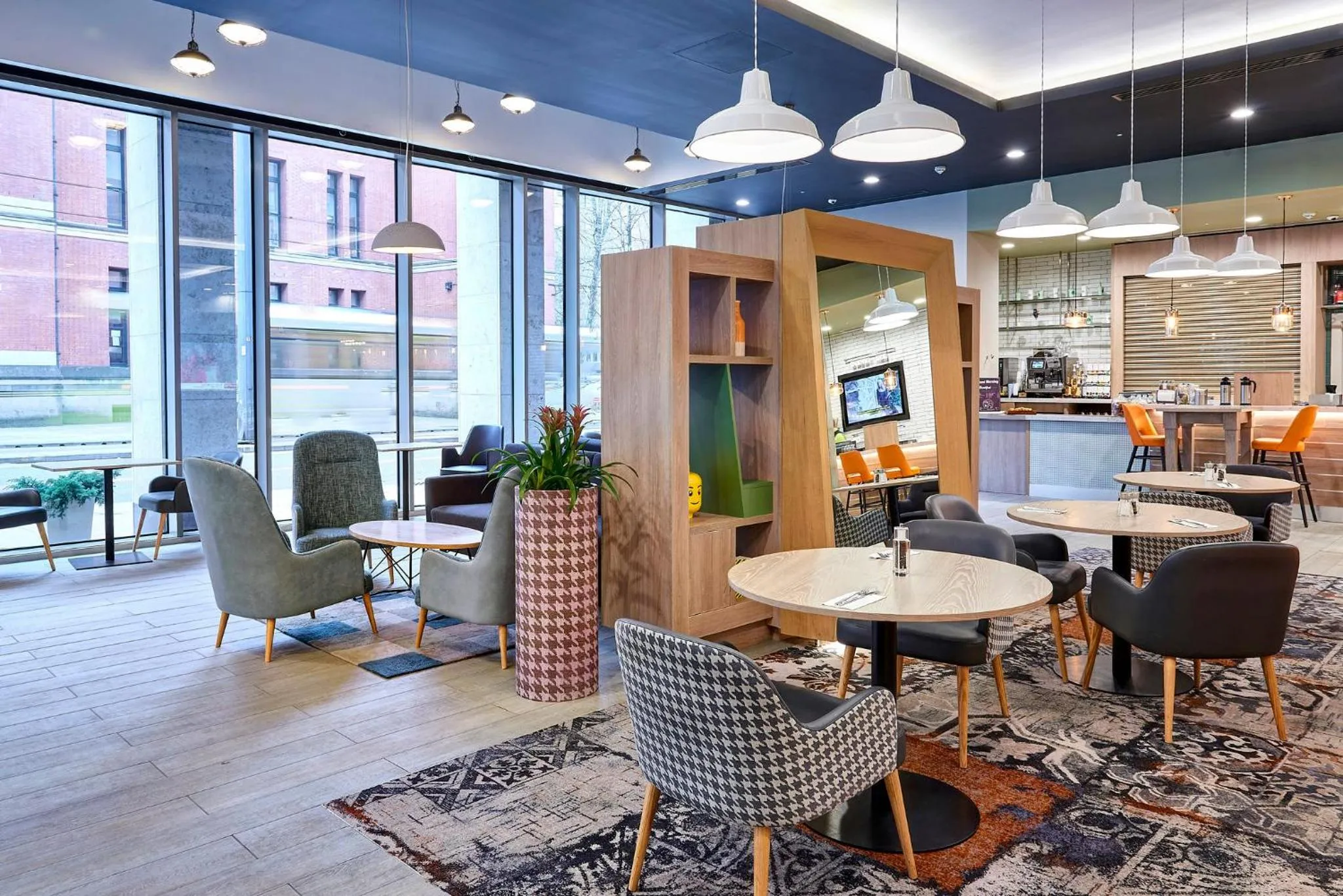 Property building in Holiday Inn Manchester - City Centre by IHG