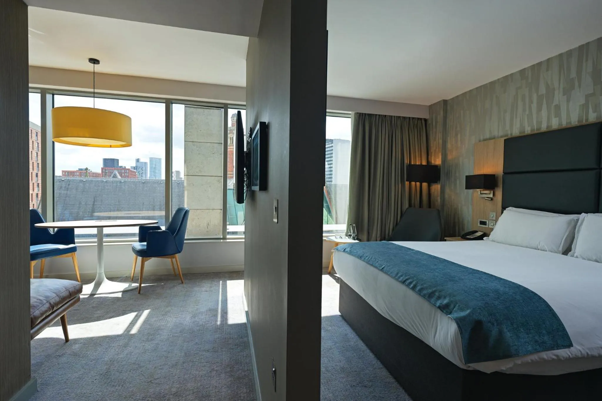 Bedroom, Bed in Holiday Inn Manchester - City Centre by IHG