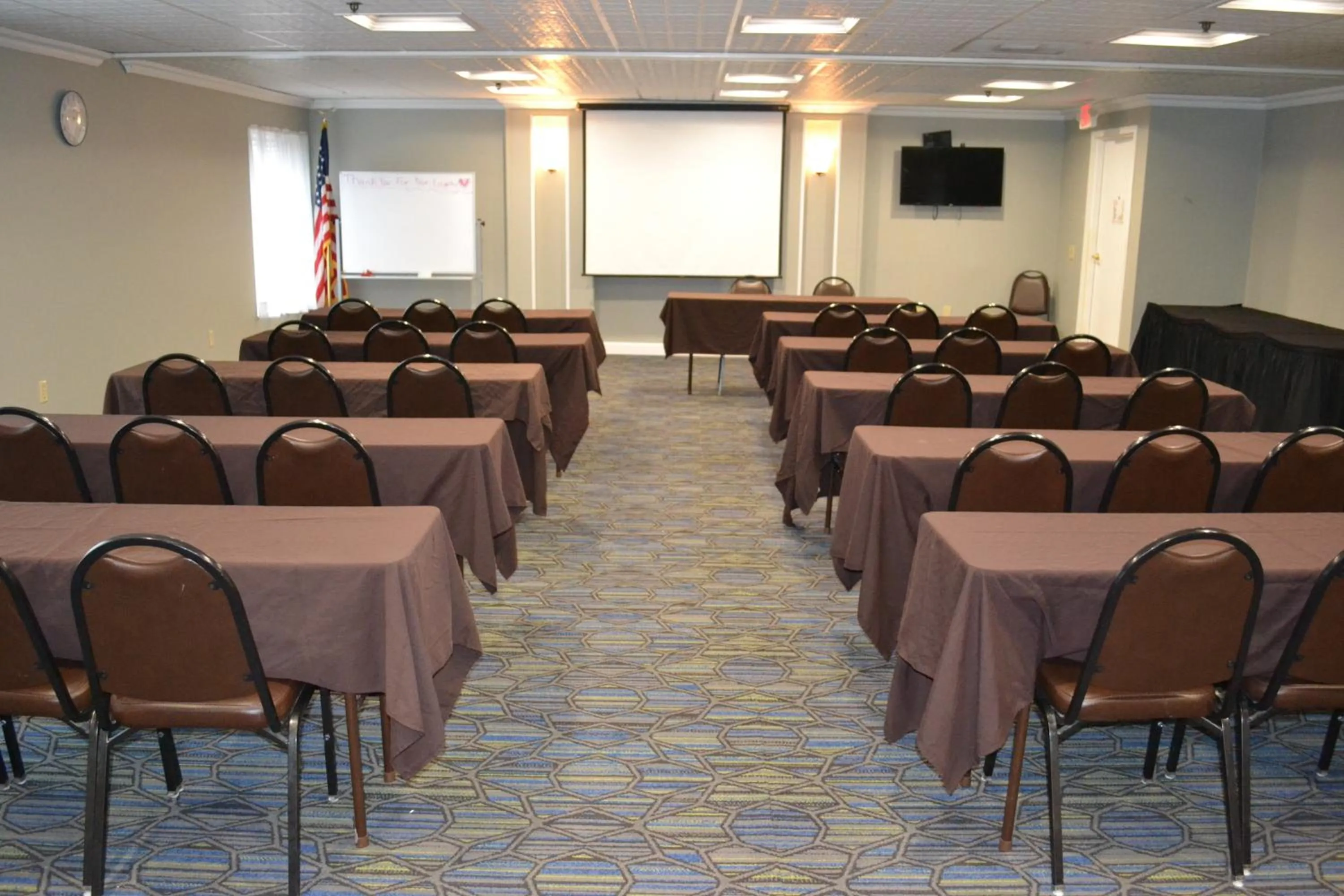 Meeting/conference room in Holiday Inn Express Harrisburg SW - Mechanicsburg by IHG