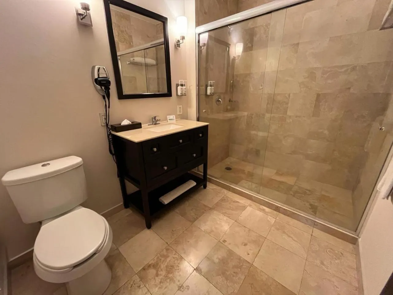 Bathroom in Holiday Inn Mexico Santa Fe by IHG