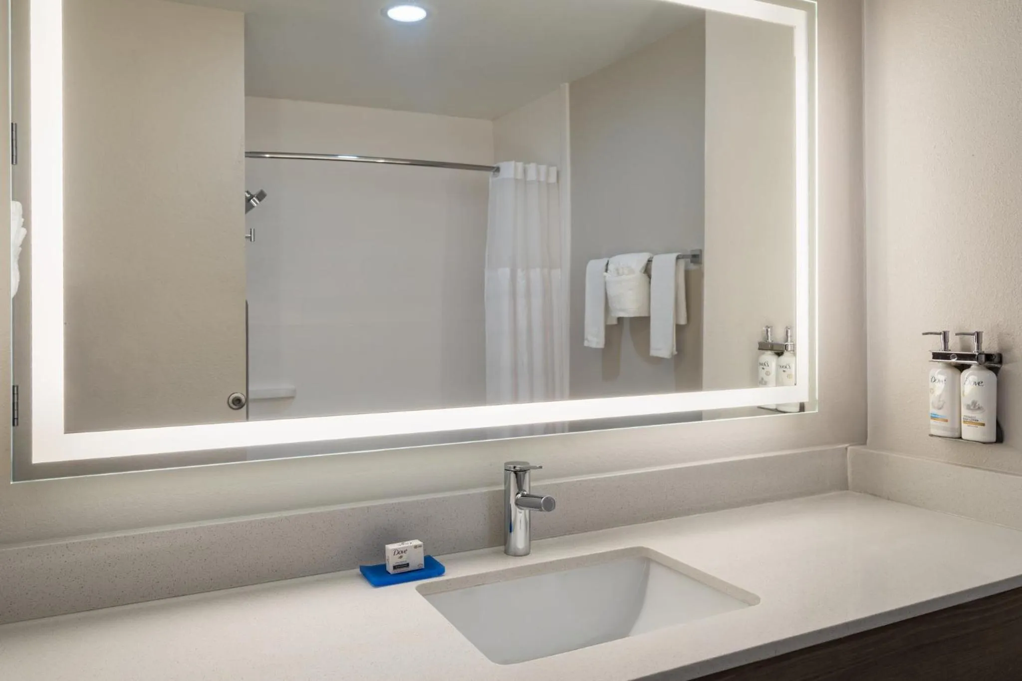 Bathroom in Holiday Inn Express & Suites Midwest City by IHG