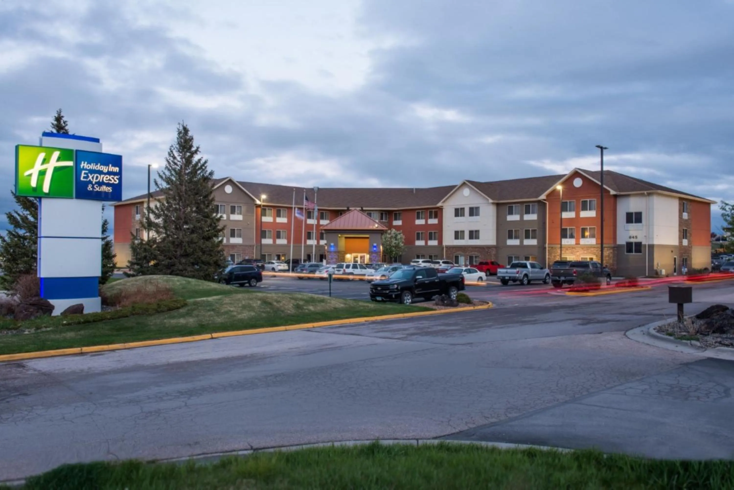 Property building in Holiday Inn Express & Suites Rapid City by IHG