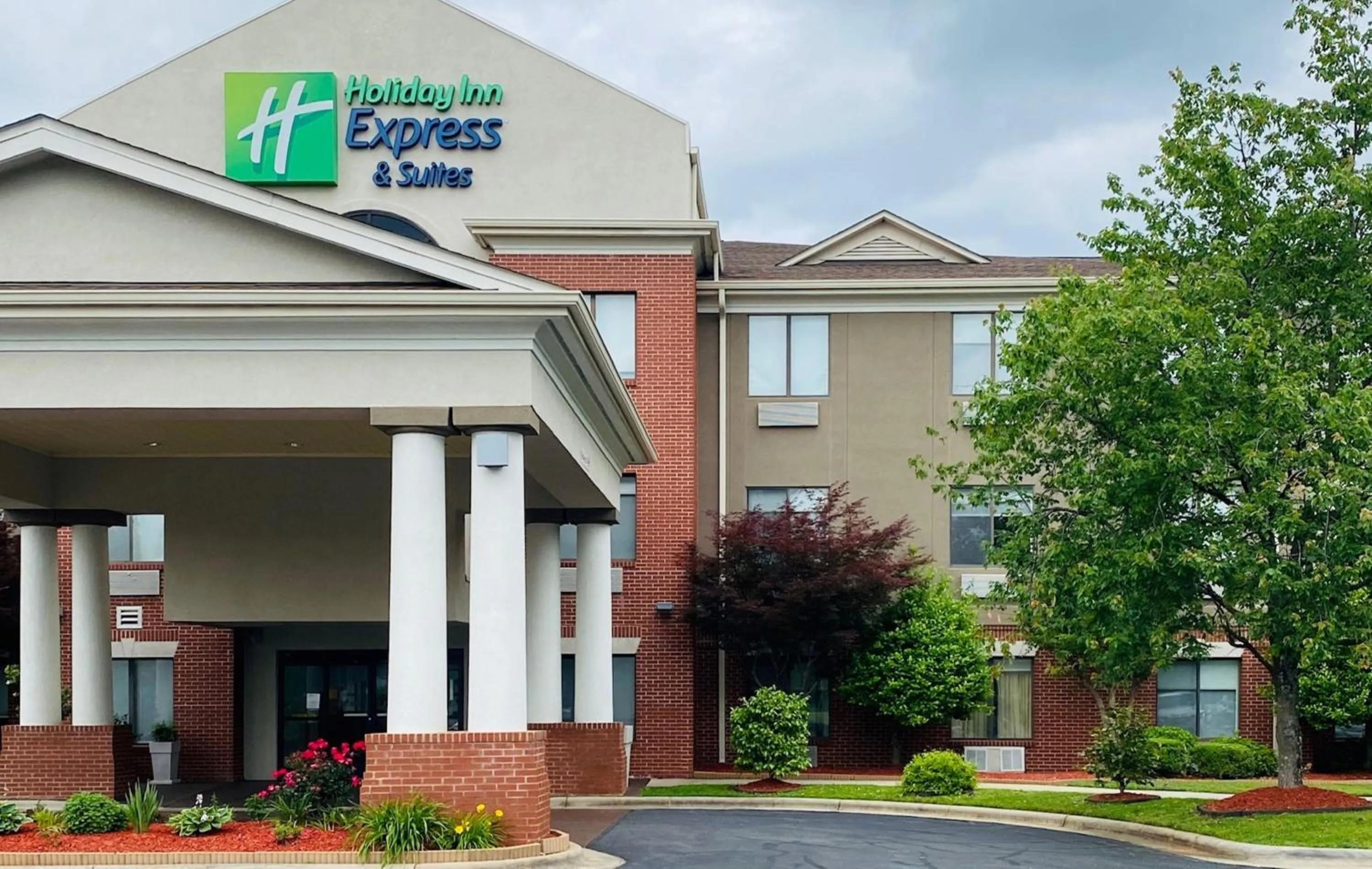 Property building in Holiday Inn Express & Suites Reidsville by IHG