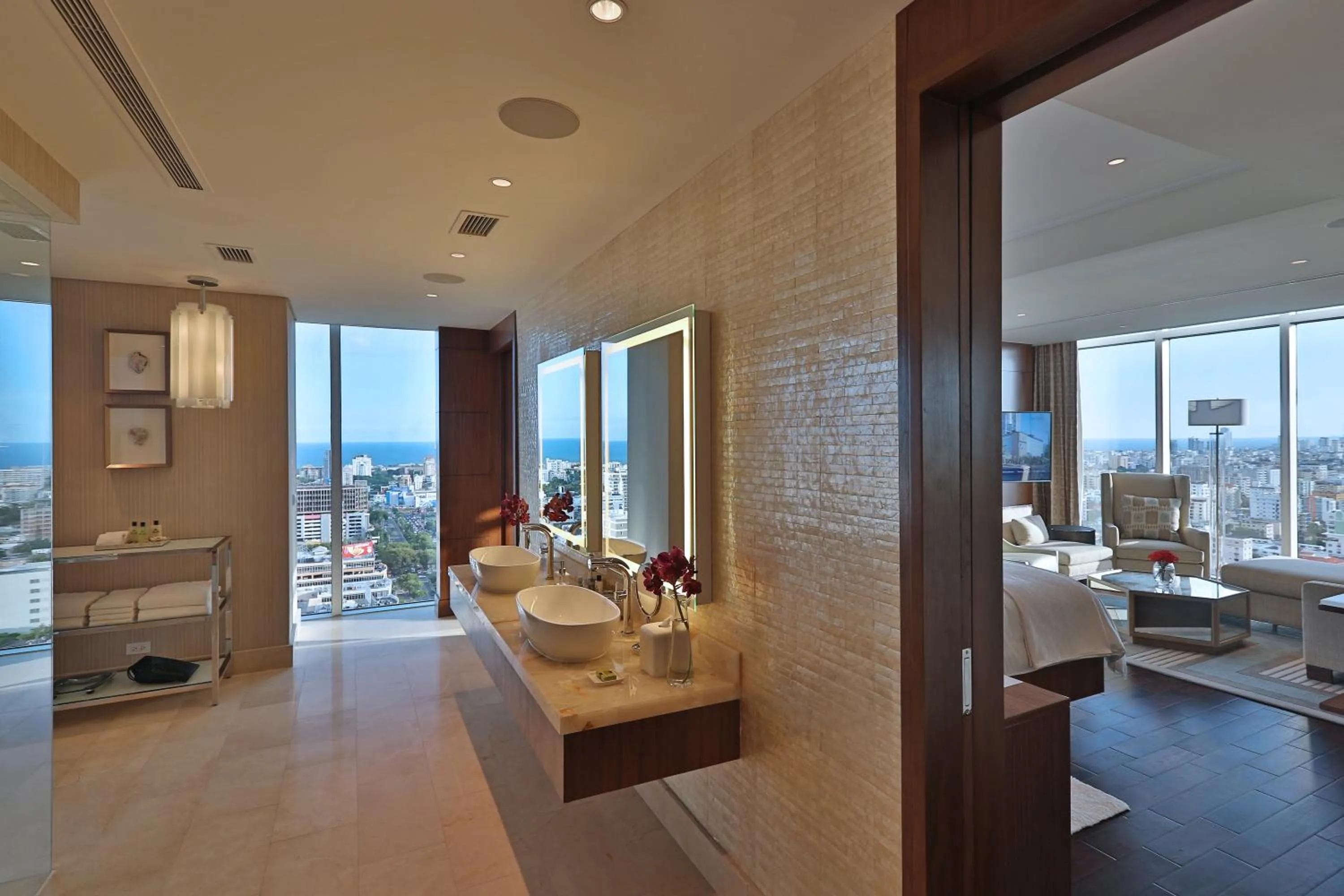 Photo of the whole room in InterContinental Real Santo Domingo by IHG