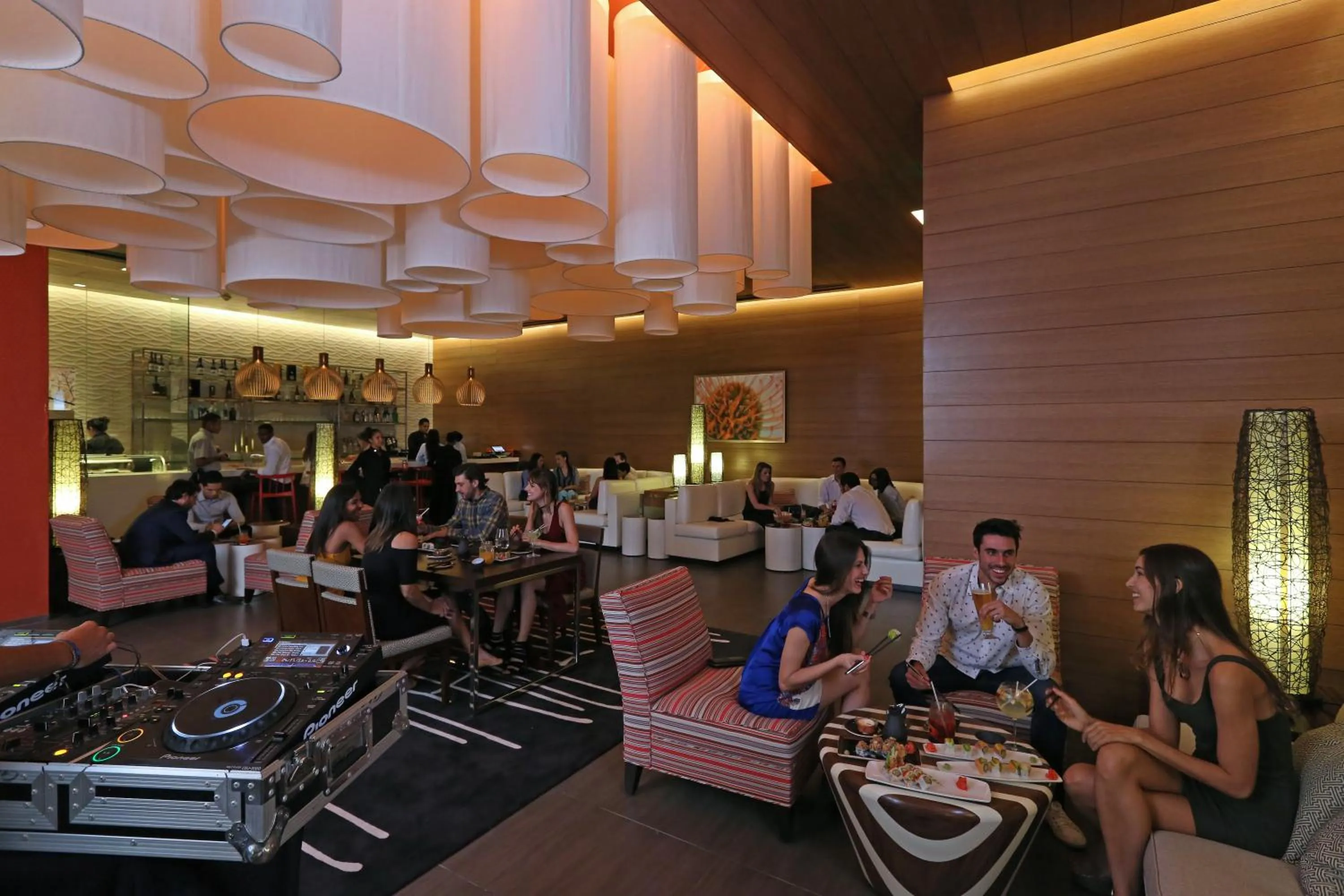 Lounge or bar in InterContinental Real Santo Domingo by IHG