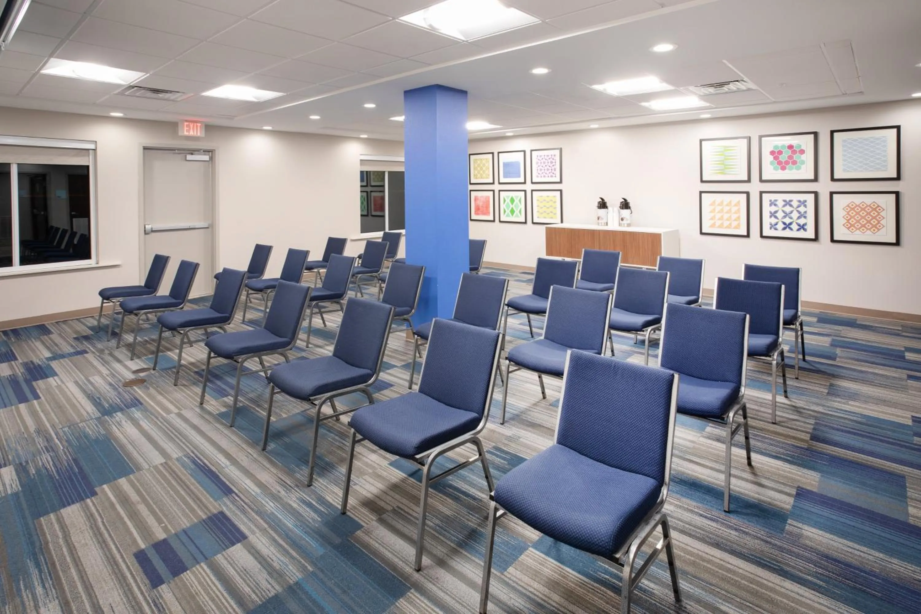 Meeting/conference room in Holiday Inn Express Slidell by IHG