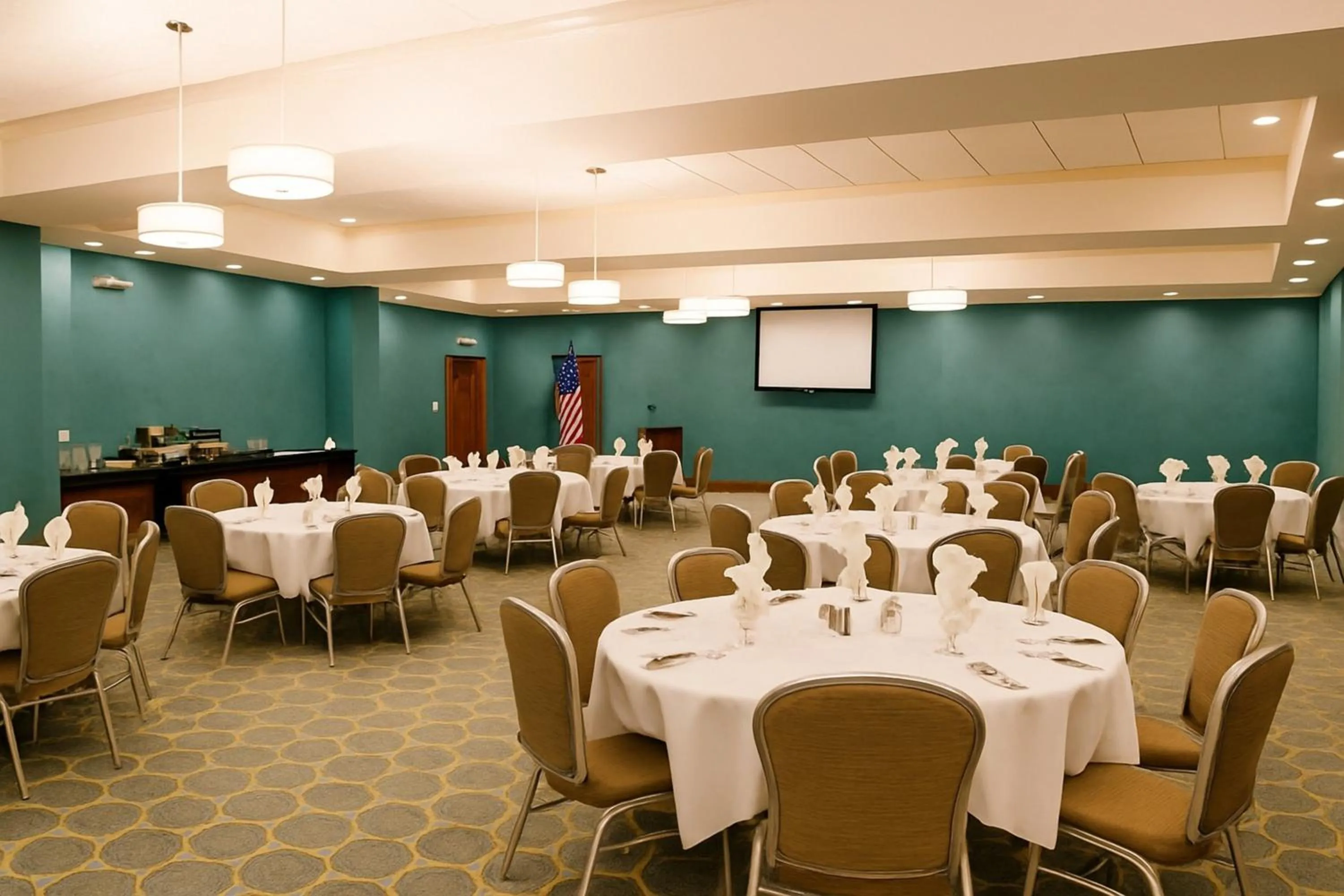 Meeting/conference room in Holiday Inn Santee by IHG