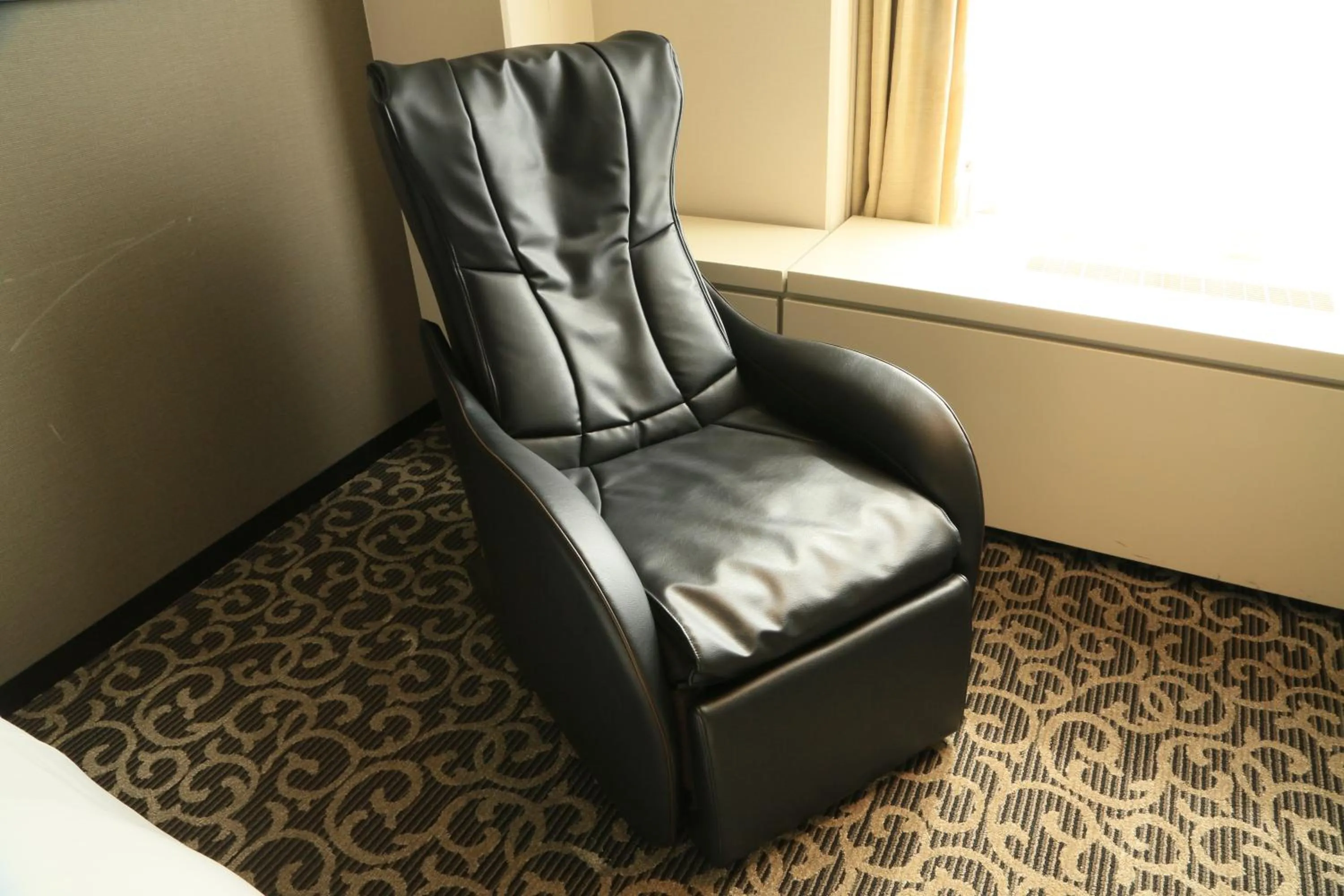 Photo of the whole room, Seating Area in ANA Crowne Plaza Ube, an IHG Hotel