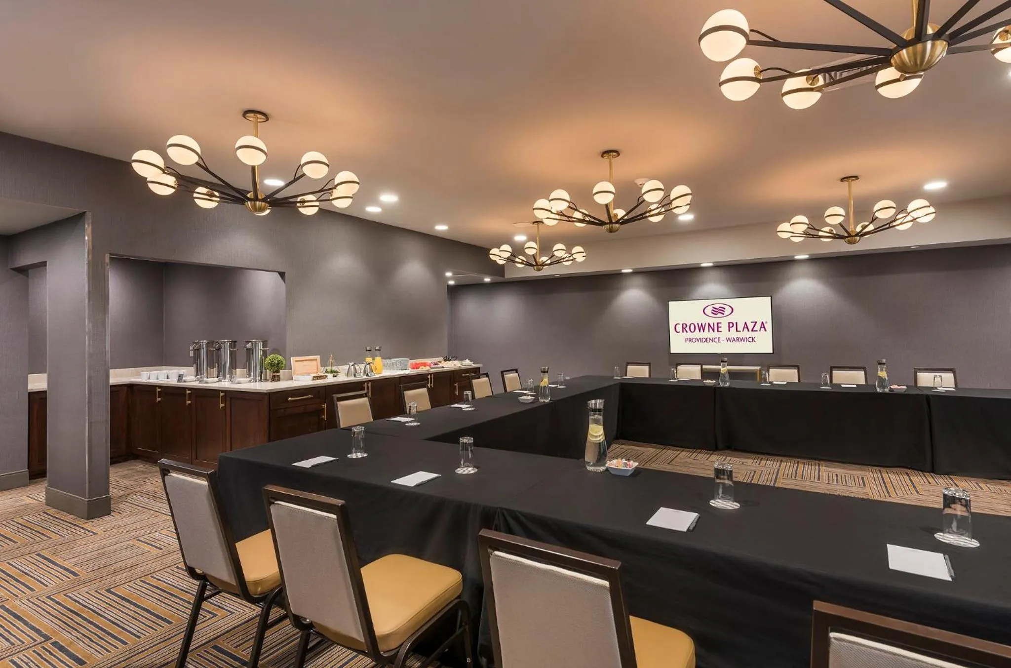 Meeting/conference room in Crowne Plaza Providence-Warwick (Airport) by IHG