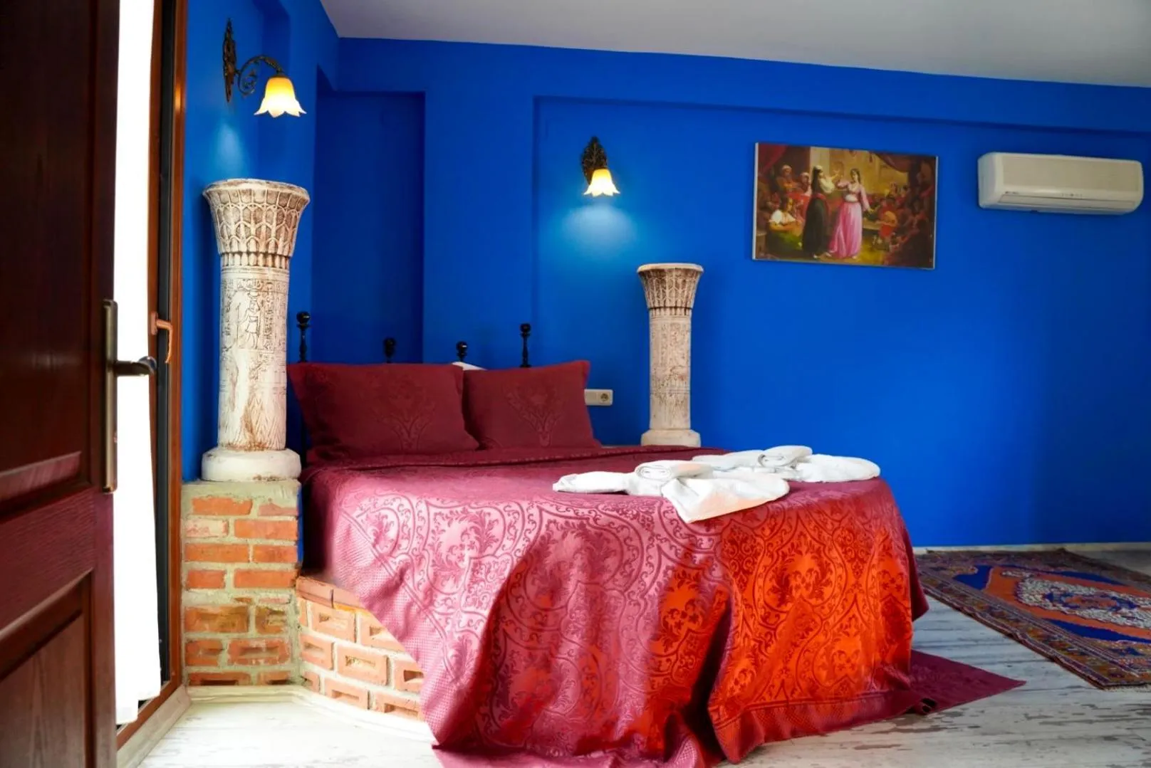 Bed in Rebetika Hotel & bistro