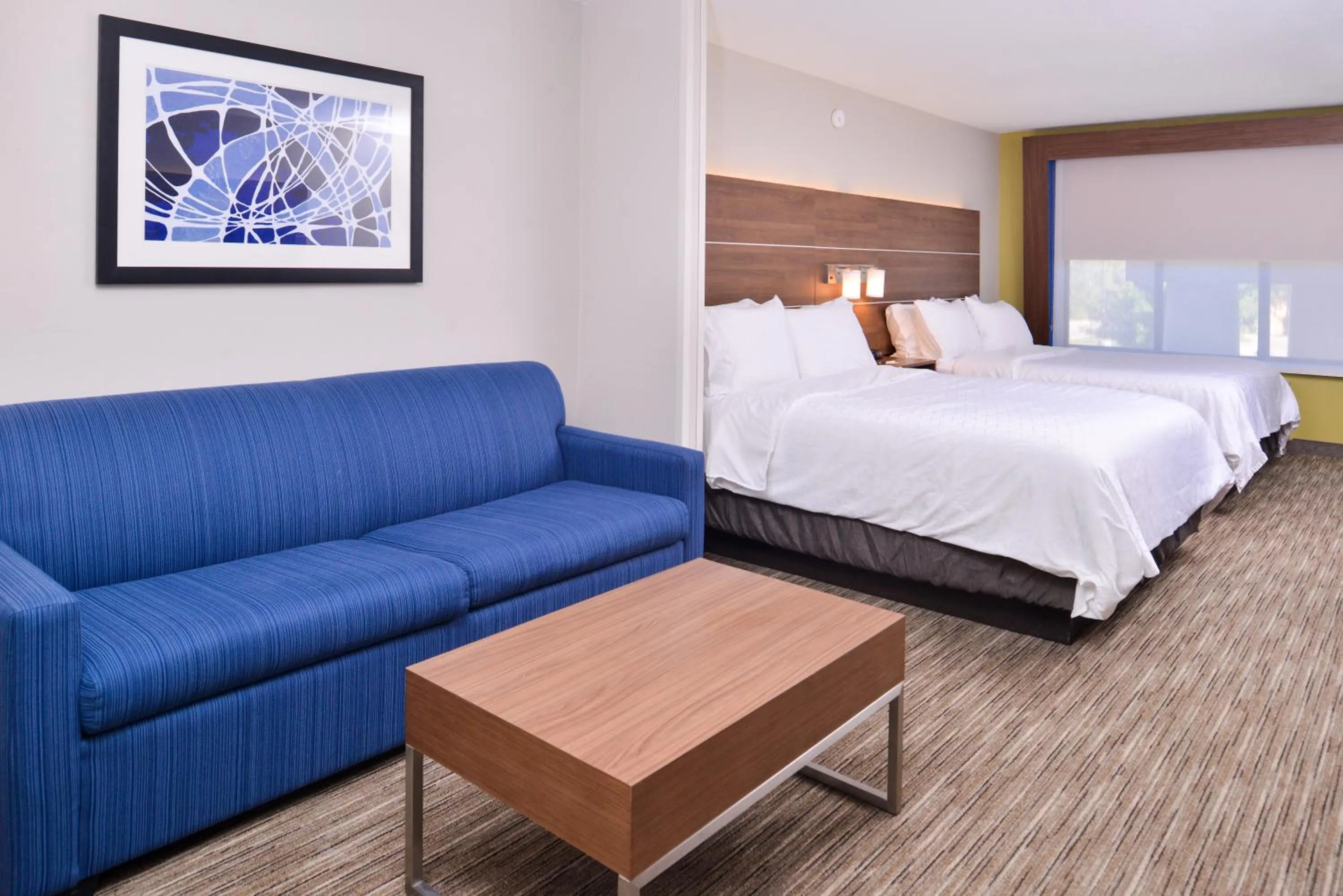 Bedroom, Bed in Holiday Inn Express & Suites Selma by IHG