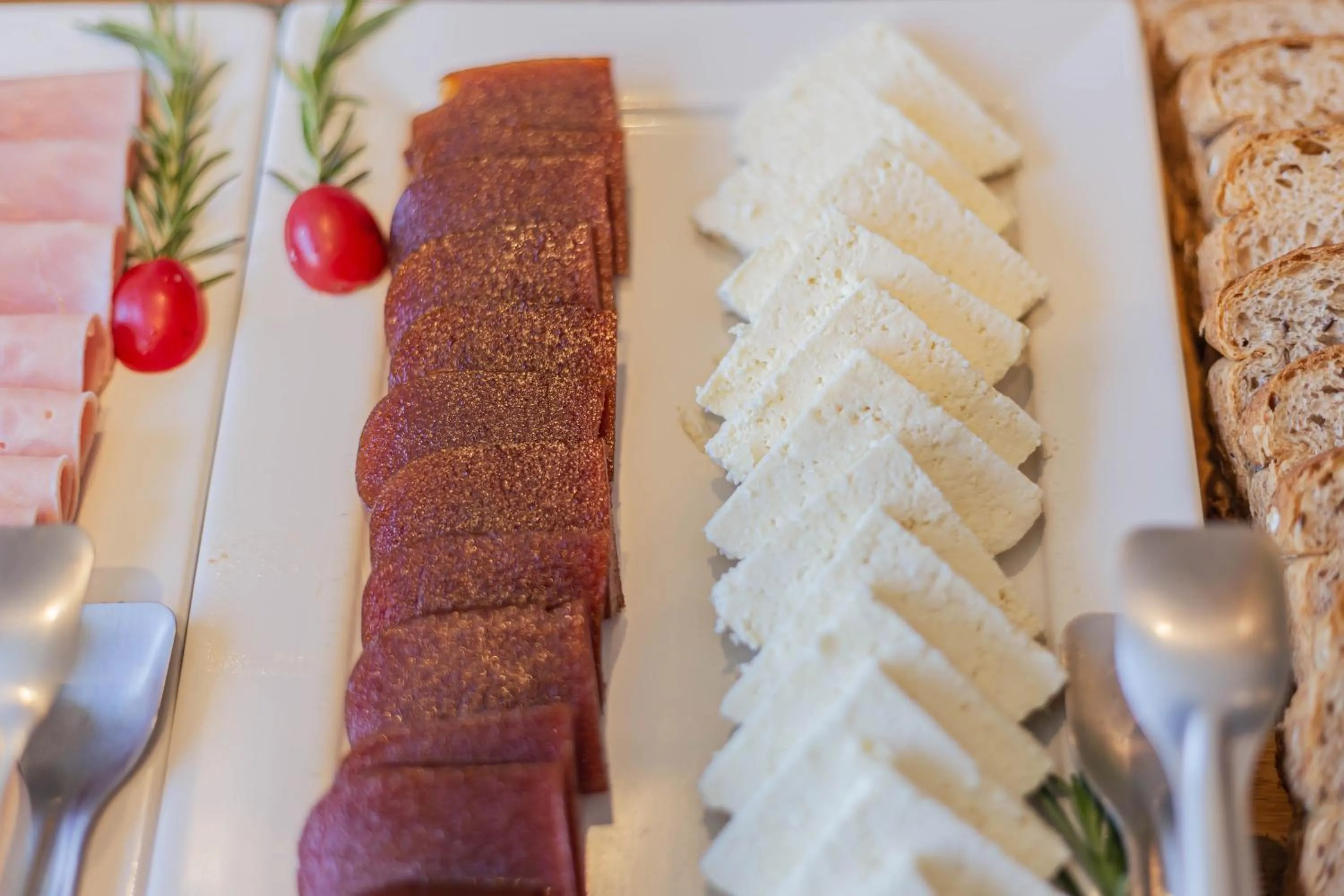 Food and drinks in Hotel VillaReal Charme